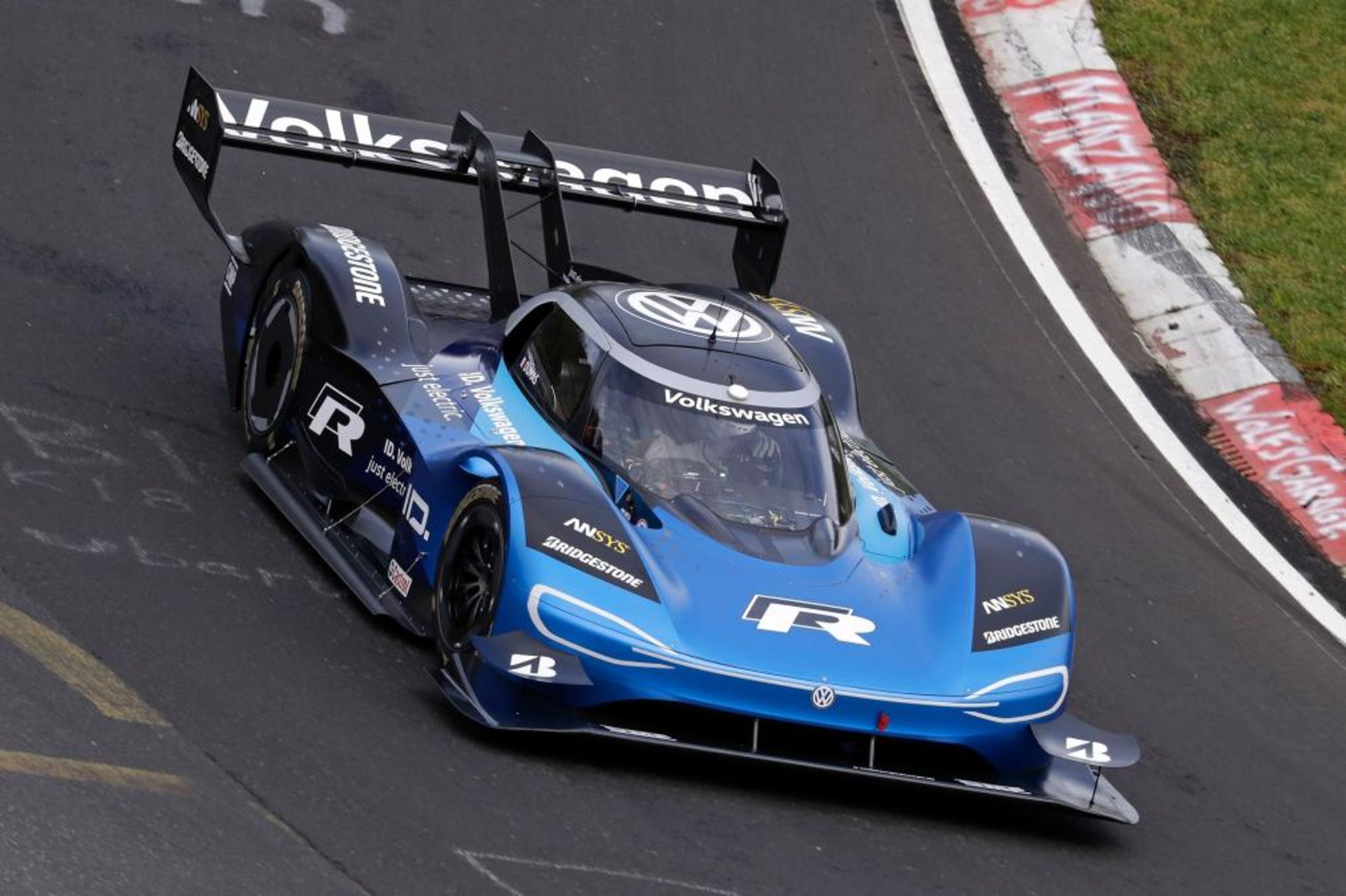 vw-id-r (1)