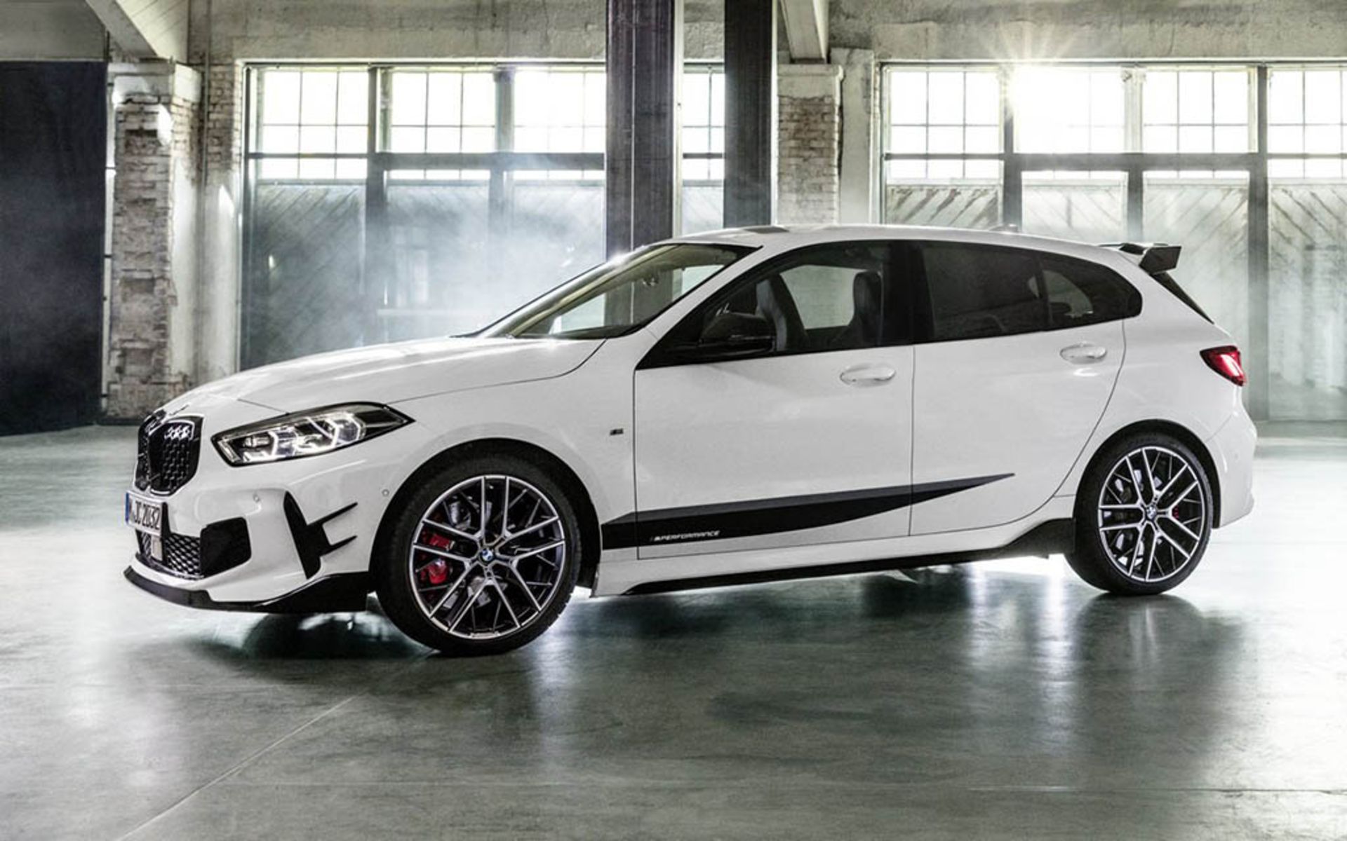 2020-bmw-1-series-m-performance-parts-1