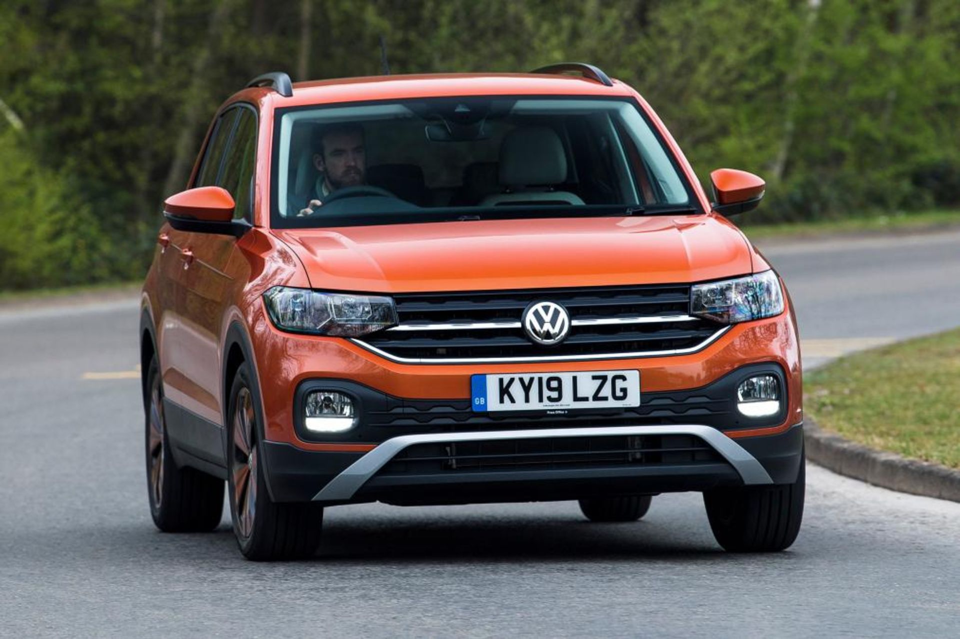Volkswagen T-Cross 2019 (4)