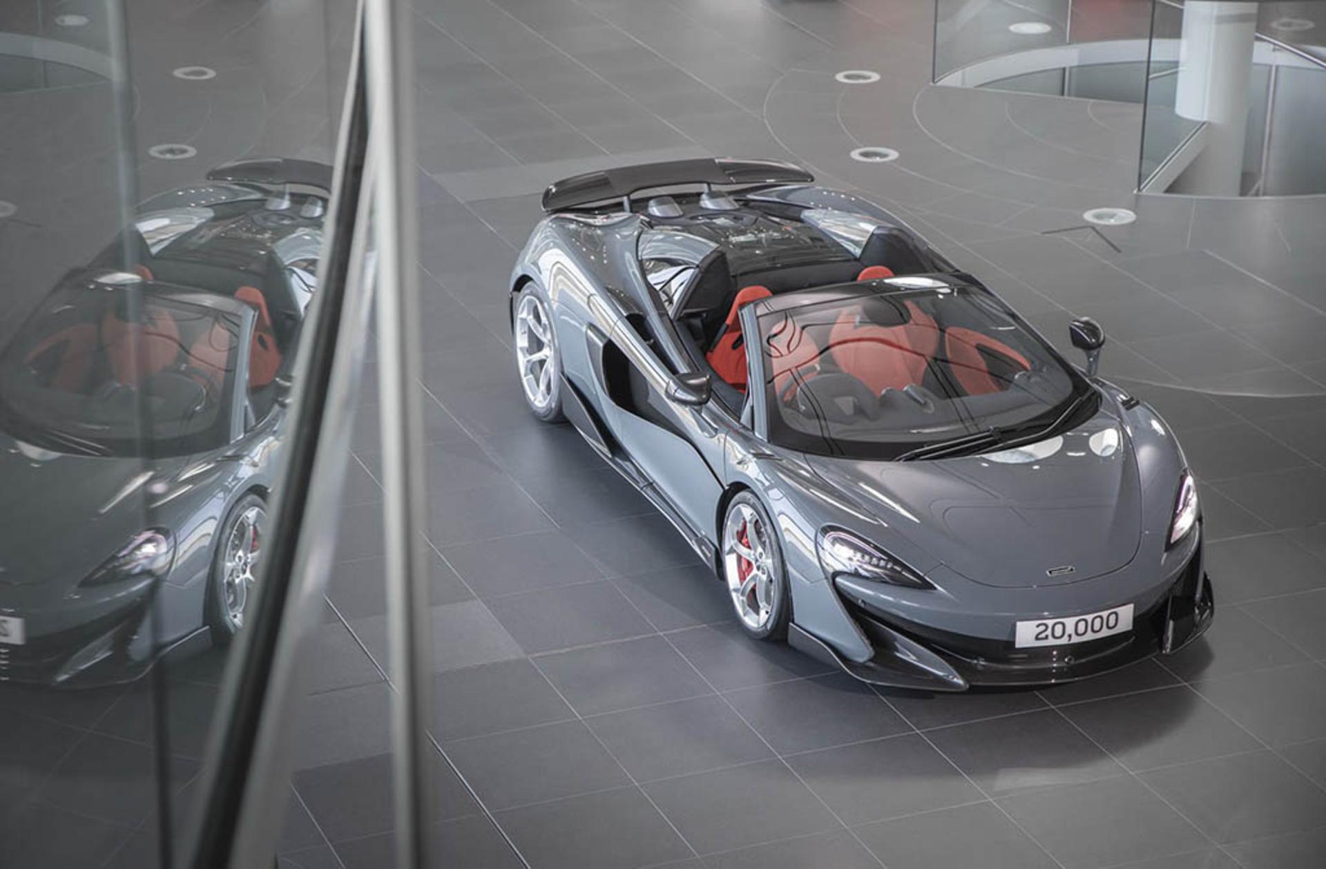 mclaren-600lt-spider-milestone-1