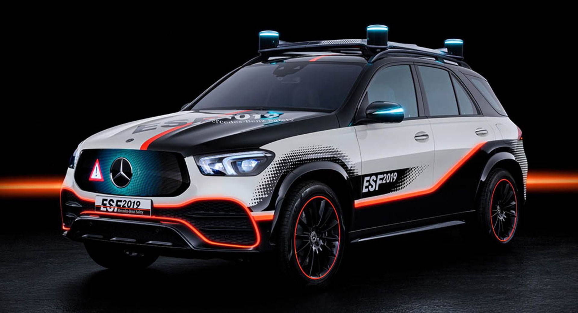 mercedes-experimental-safety-vehicle-112