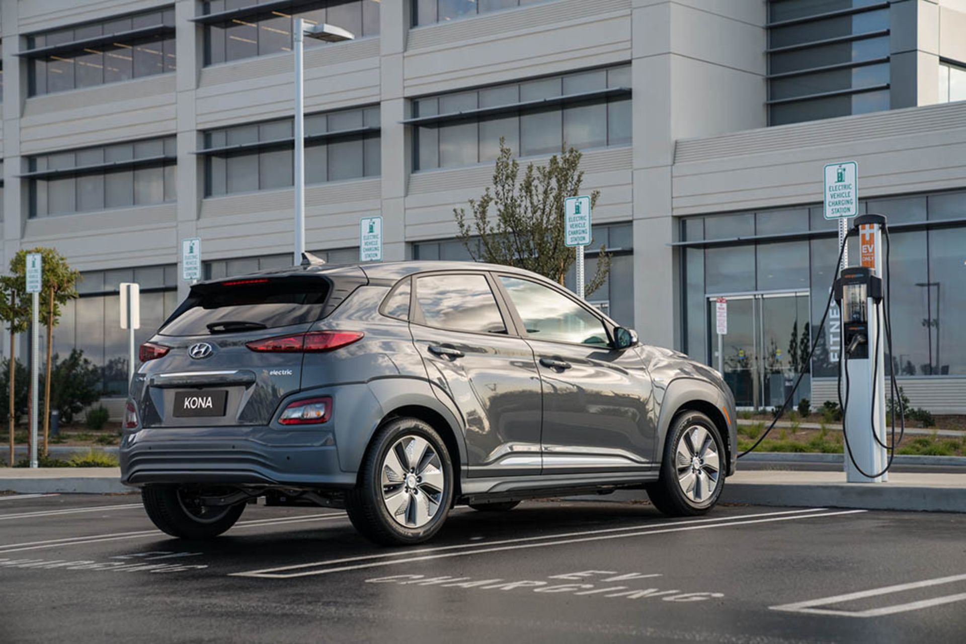 -2019-hyundai-kona-electric-5