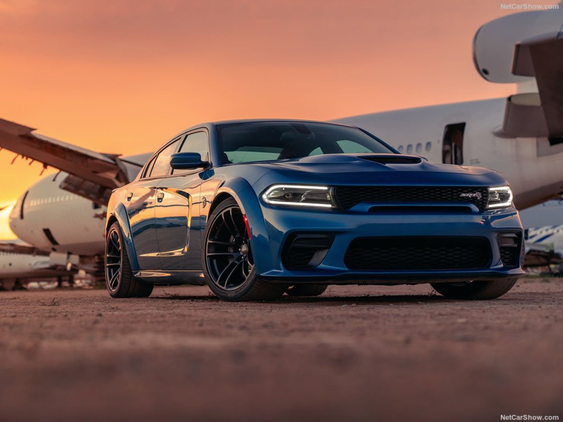 Dodge-Charger_SRT_Hellcat_Widebody-2020-1024-01
