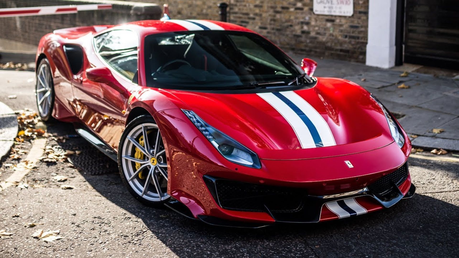 Ferrari 488 Pista