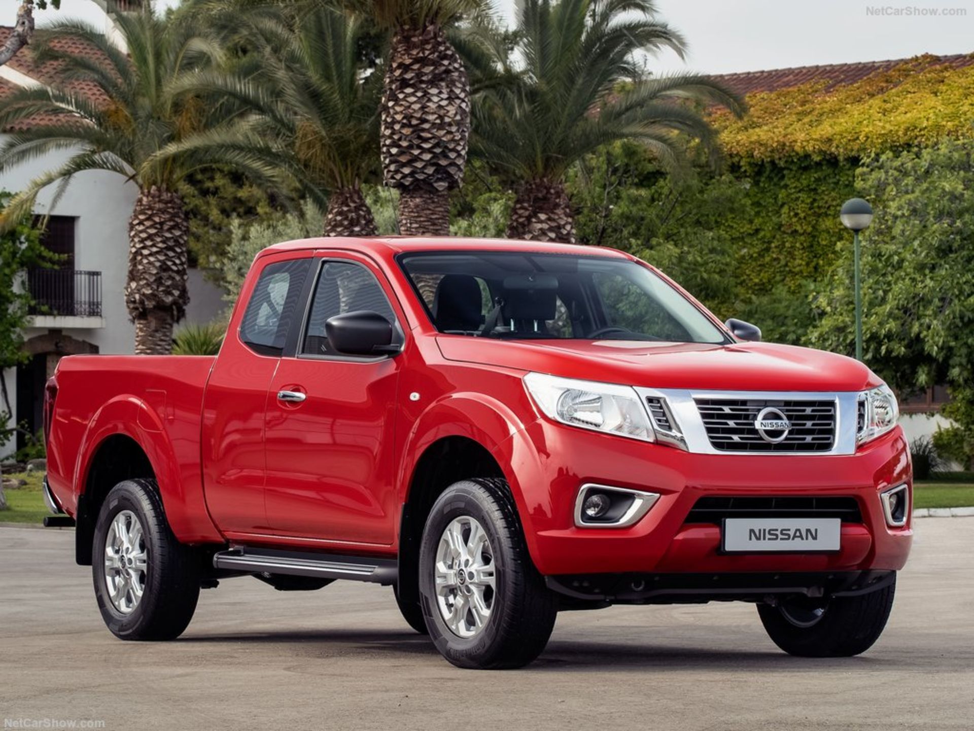 Nissan-Navara-2020-1024-02