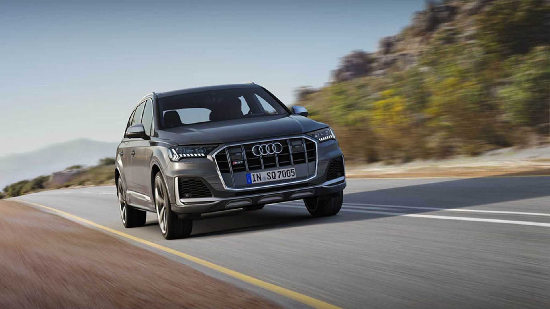 2020-audi-sq7-tdi 01