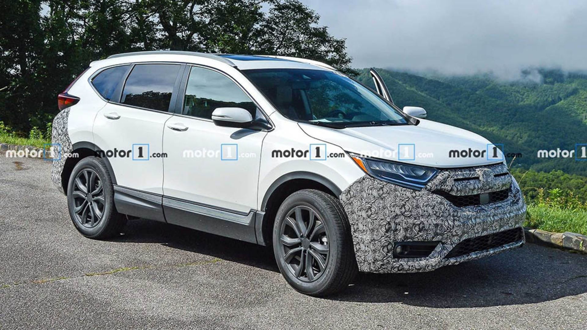 2020-honda-cr-v-spy-5