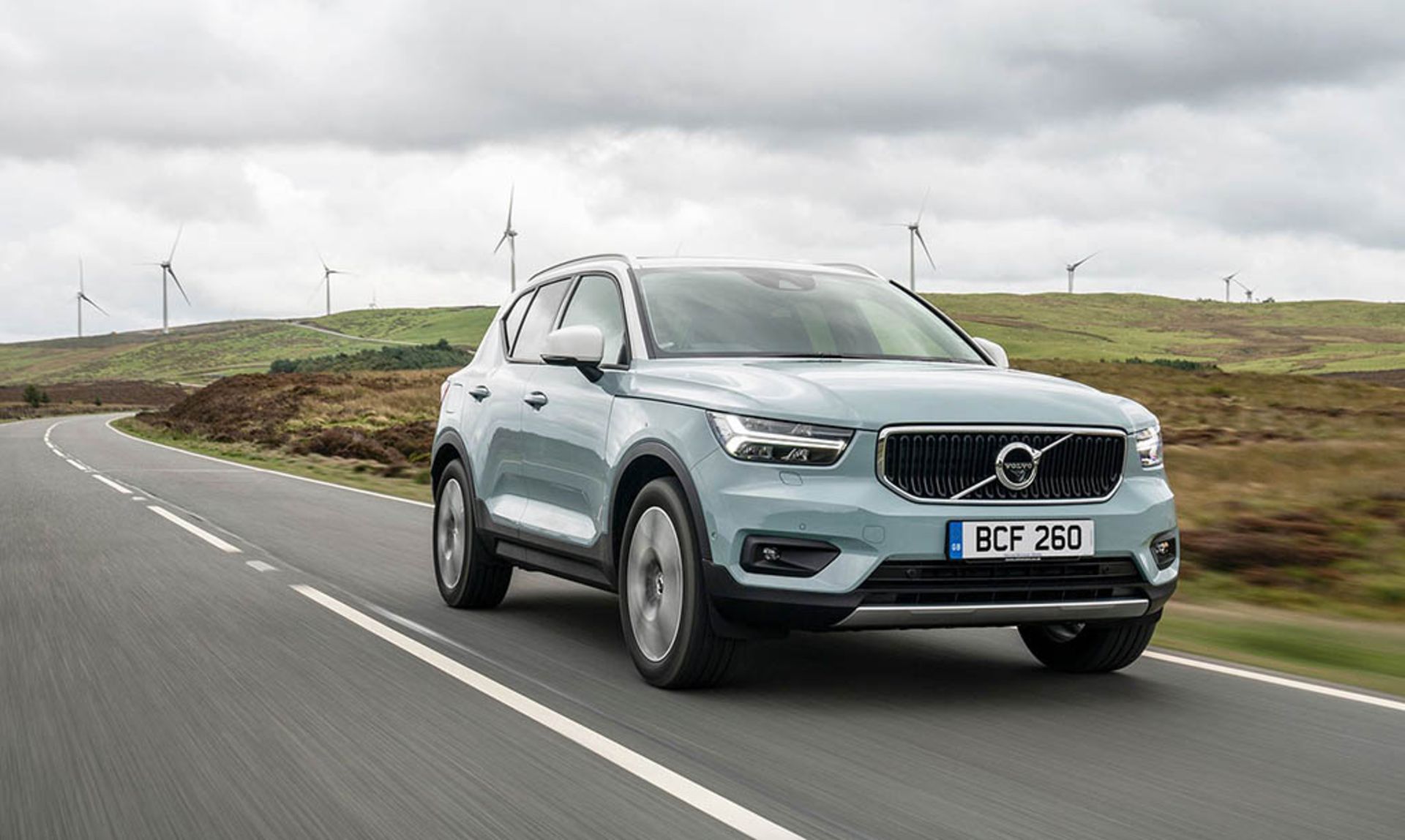 volvo_xc40_08