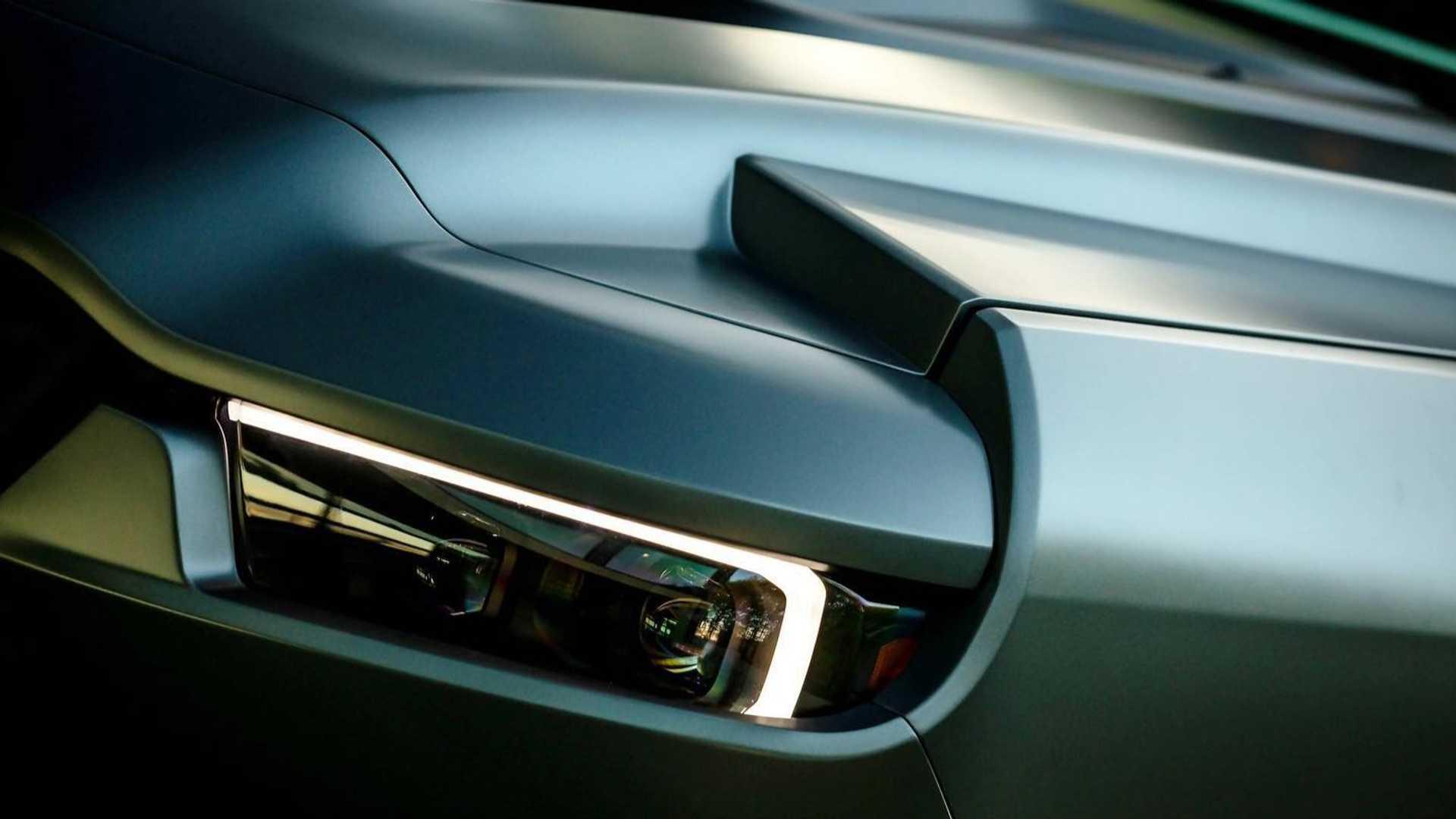 2020-rezvani-tank