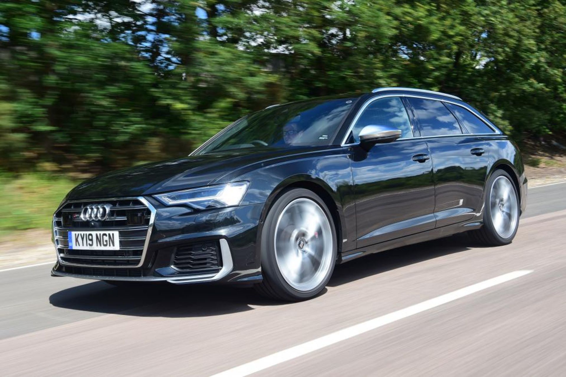 Audi S6 Avant 2019 (1)