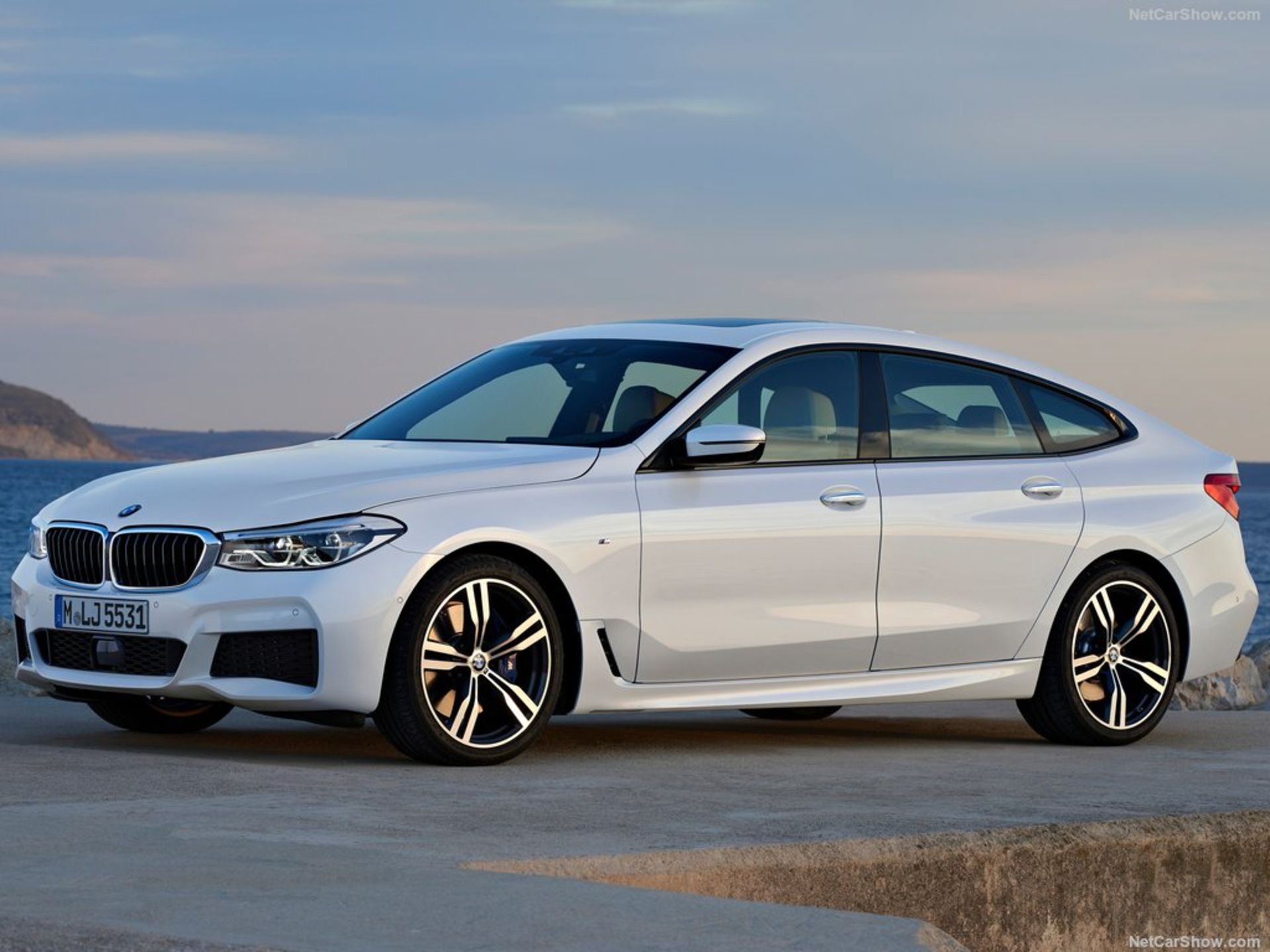 BMW-6-Series_Gran_Turismo-2018-1024-07