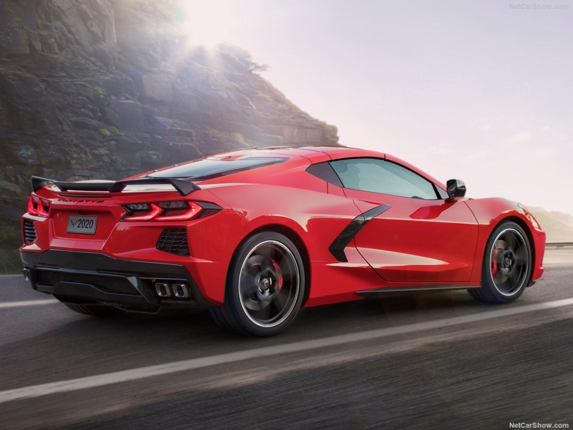 Chevrolet-Corvette_C8_Stingray-2020-1024-05
