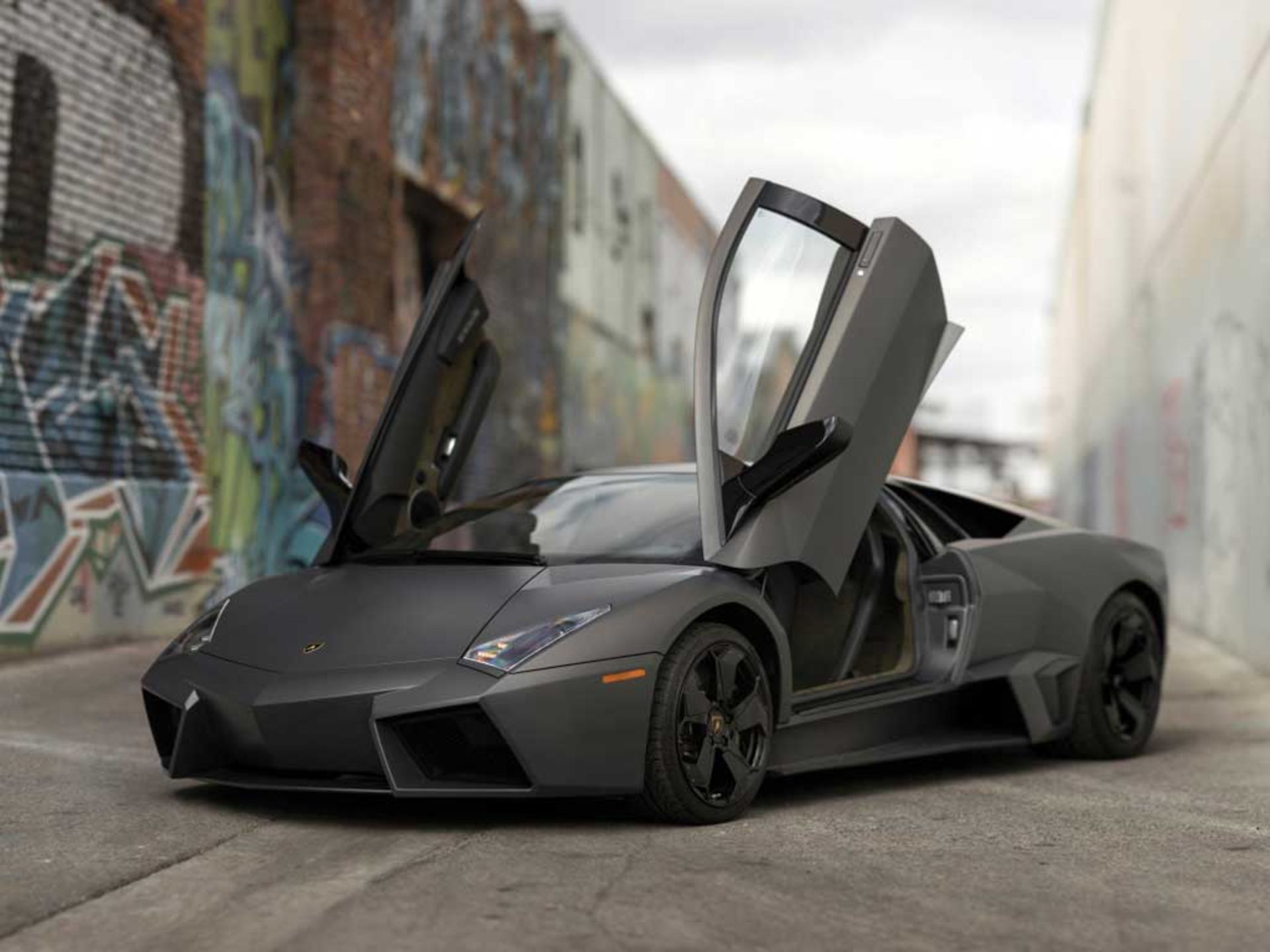 Lamborghini-Reventon-1