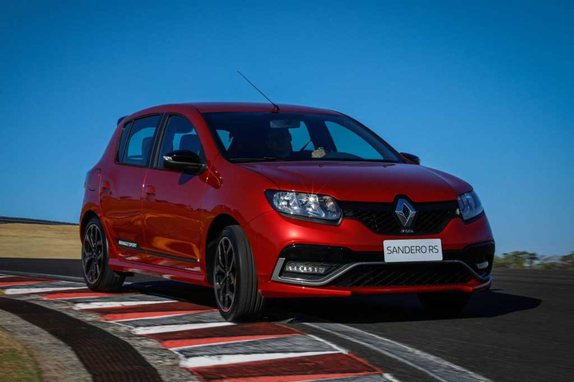 Renault-Sandero-RS-2020-1