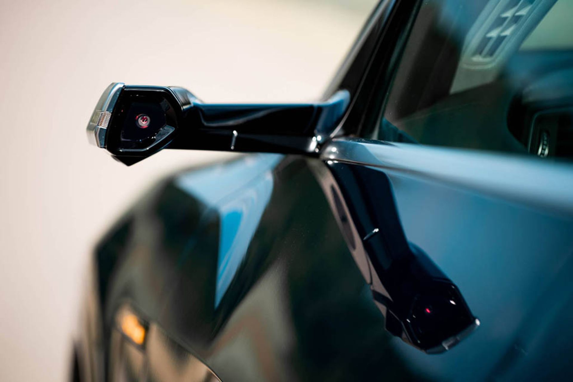 camera-mirrors-1