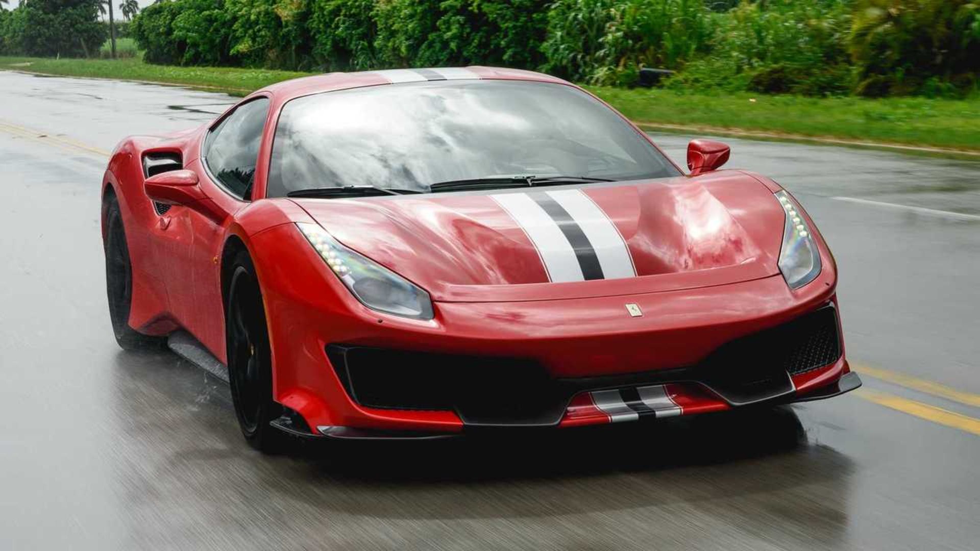 3 - 9-ferrari-488-pista