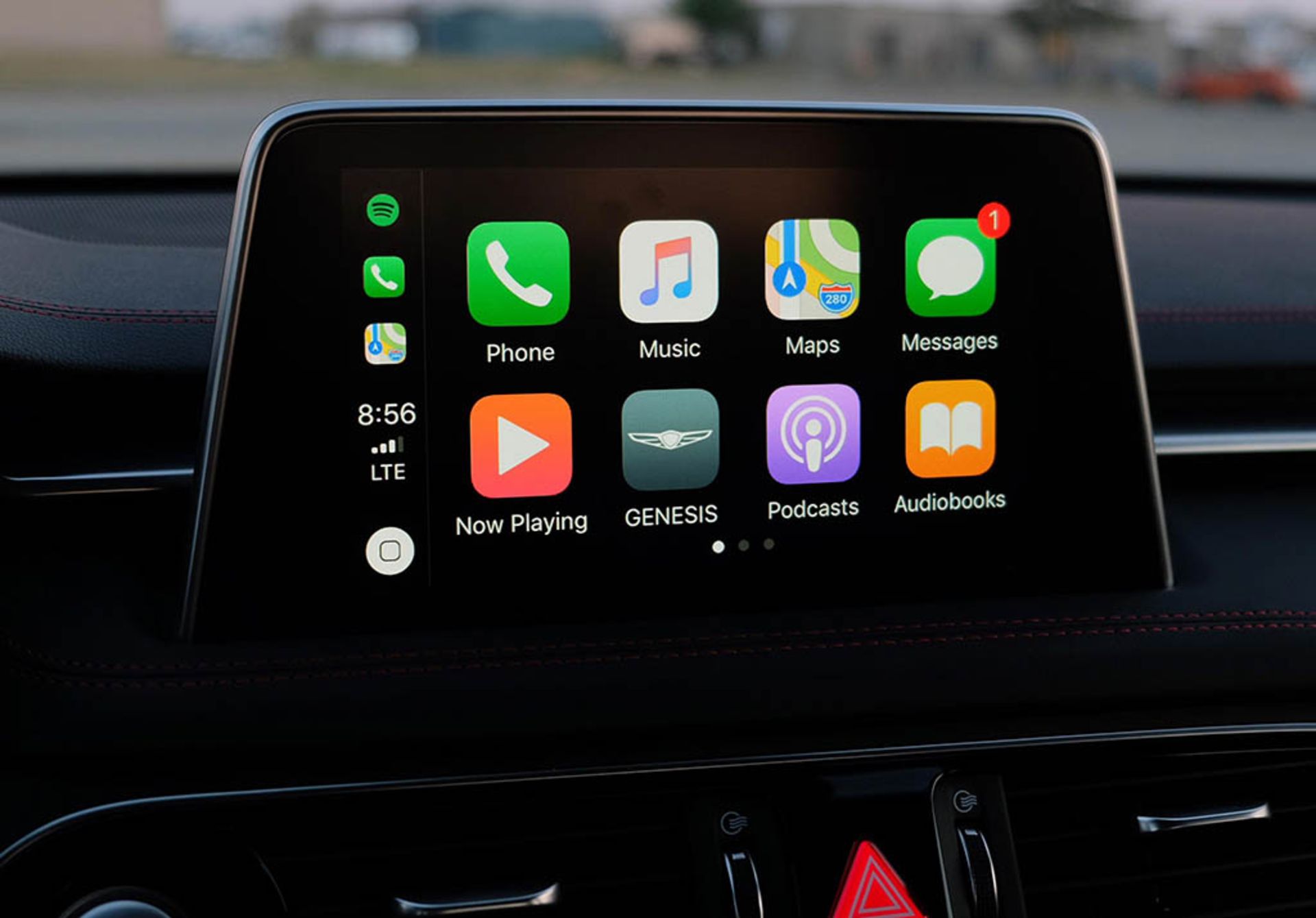 Hyundai-Genesis-G70-CarPlay