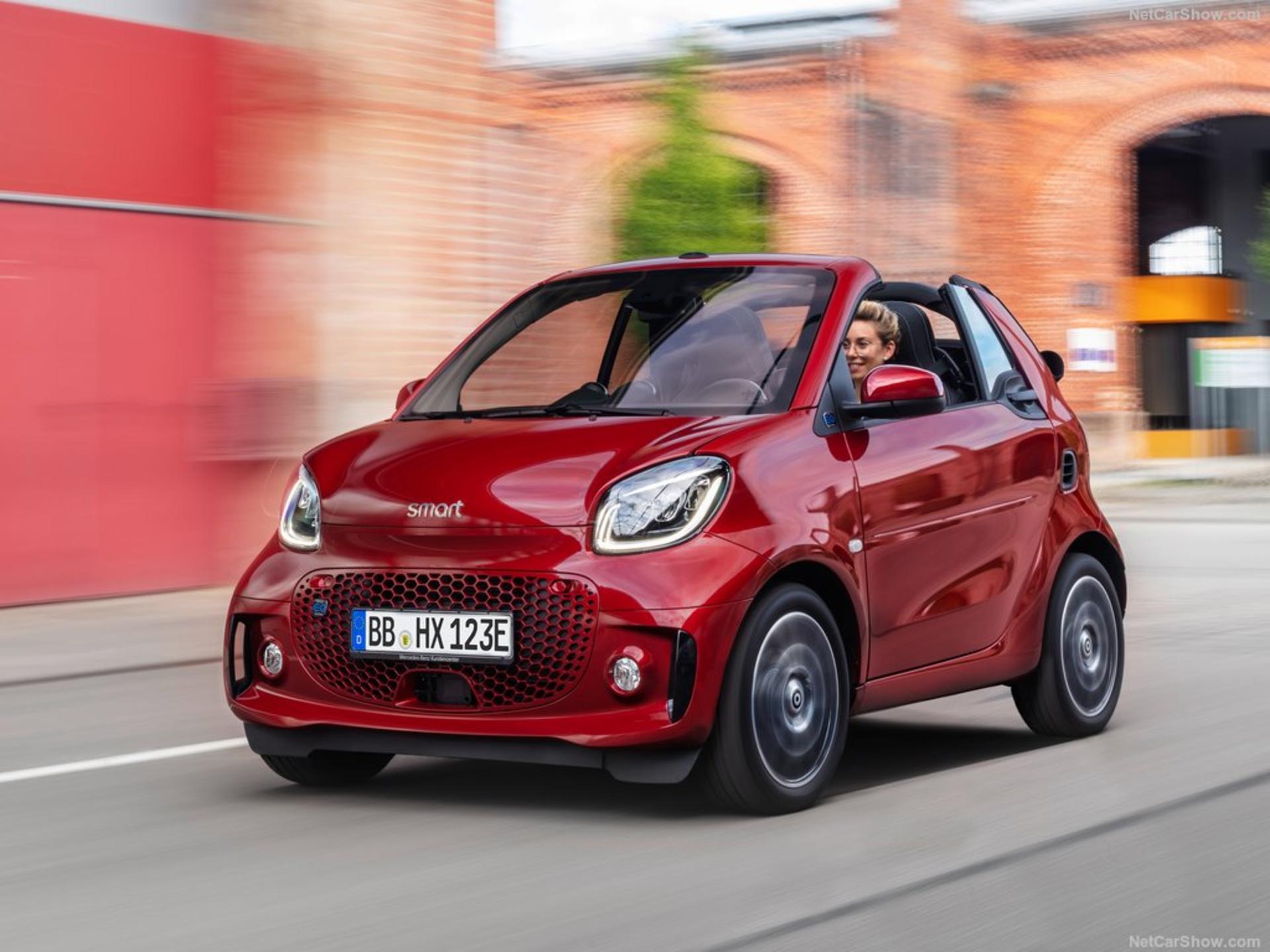 Smart-EQ_fortwo_cabrio-2020-1024-04
