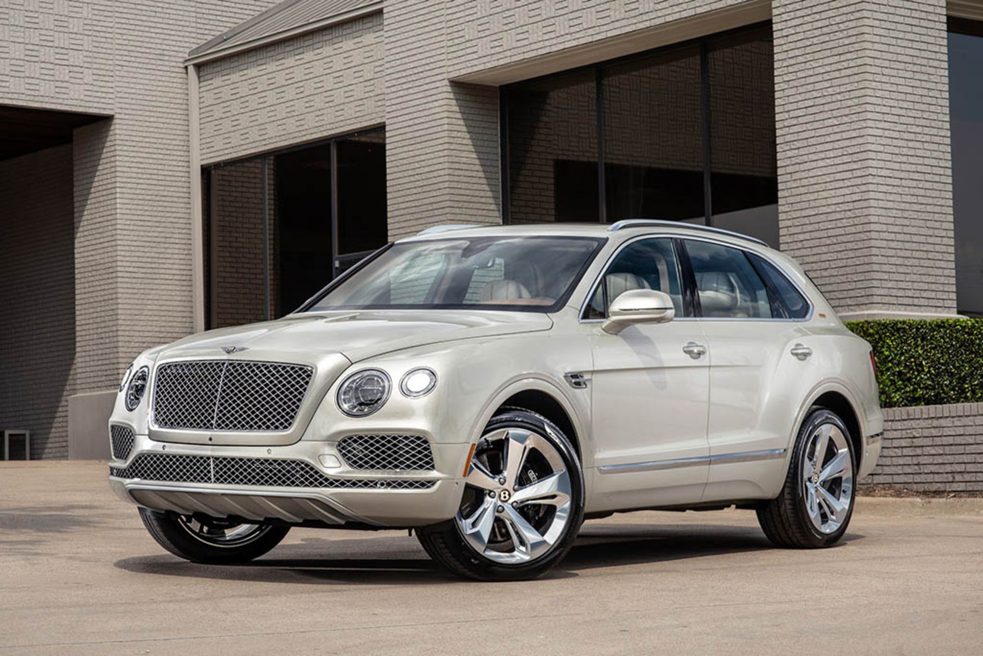 bentley-bentayga-stetson-edition-2