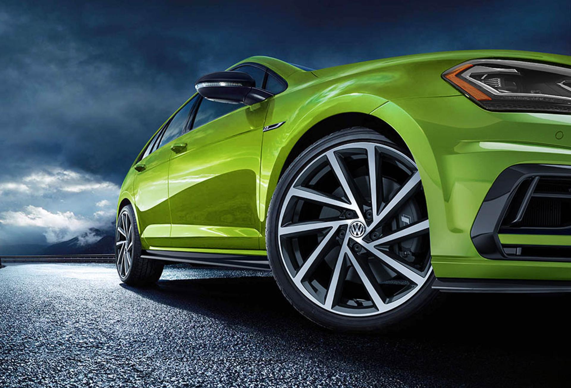 2019-volkswagen-golf-r