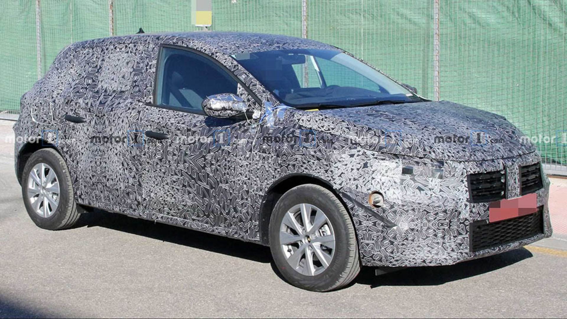 2020-dacia-sandero-spy-2