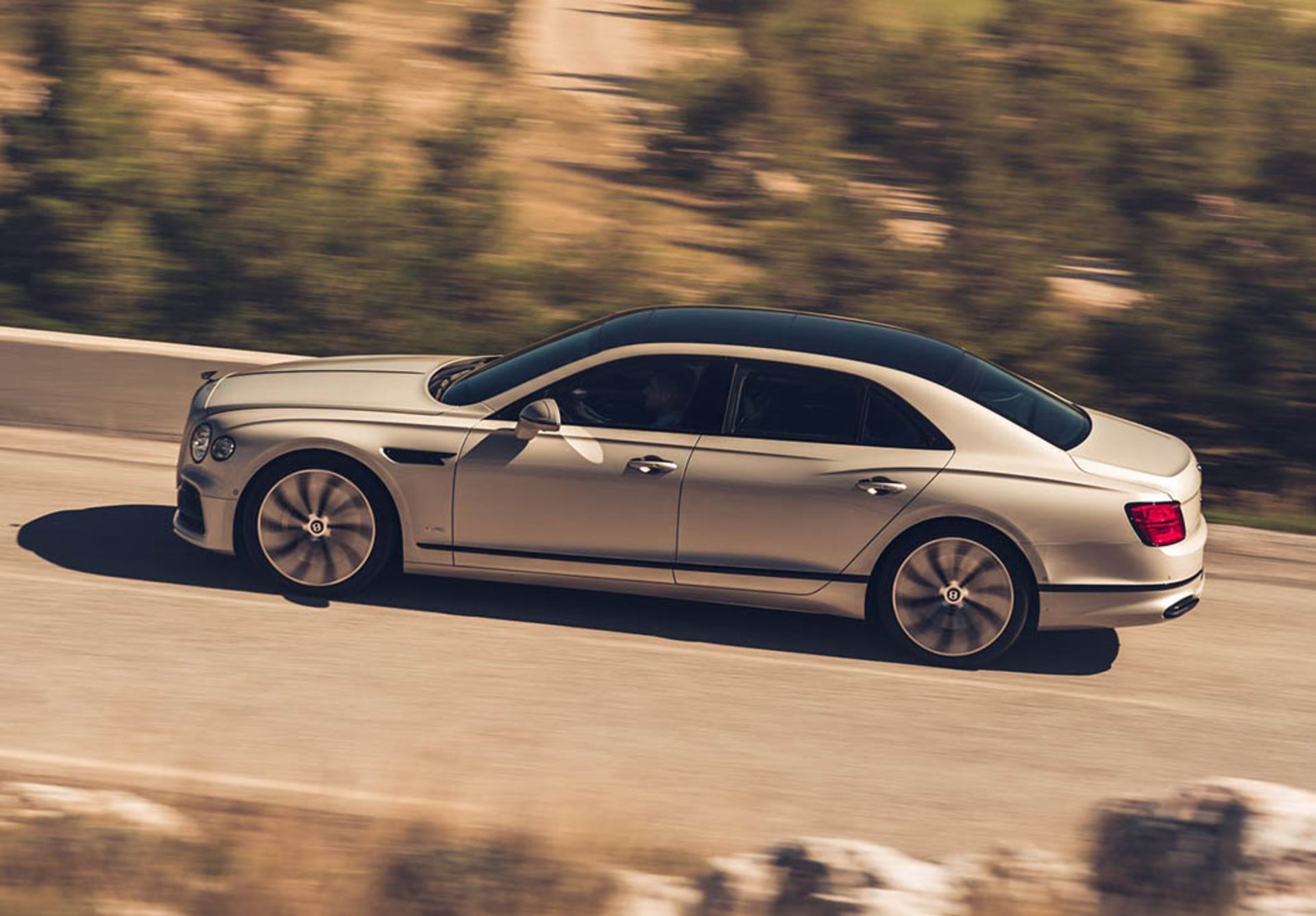 bentley-flying-spur-blackline-02