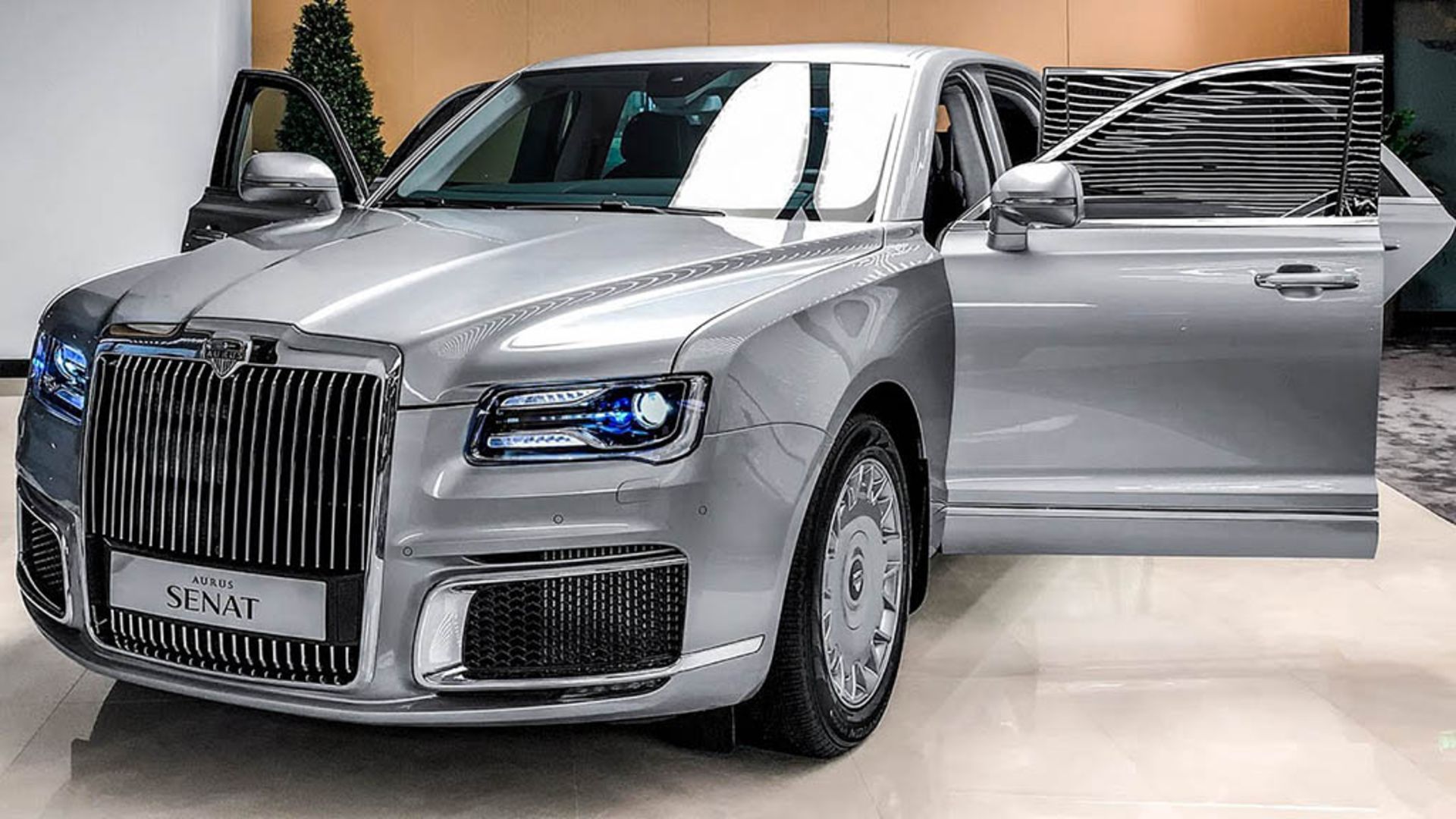 AURUS Senat
