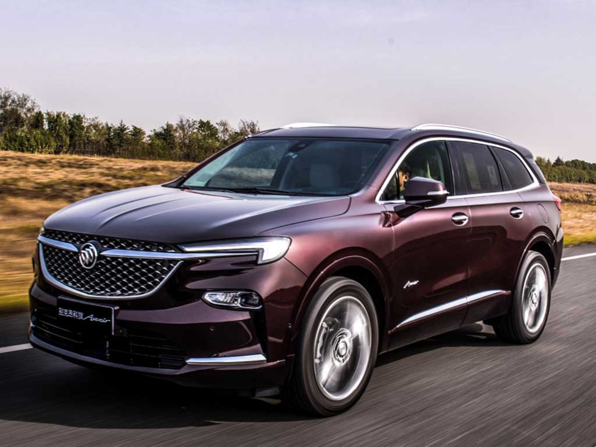 Buick-Enclave-Avenir-1
