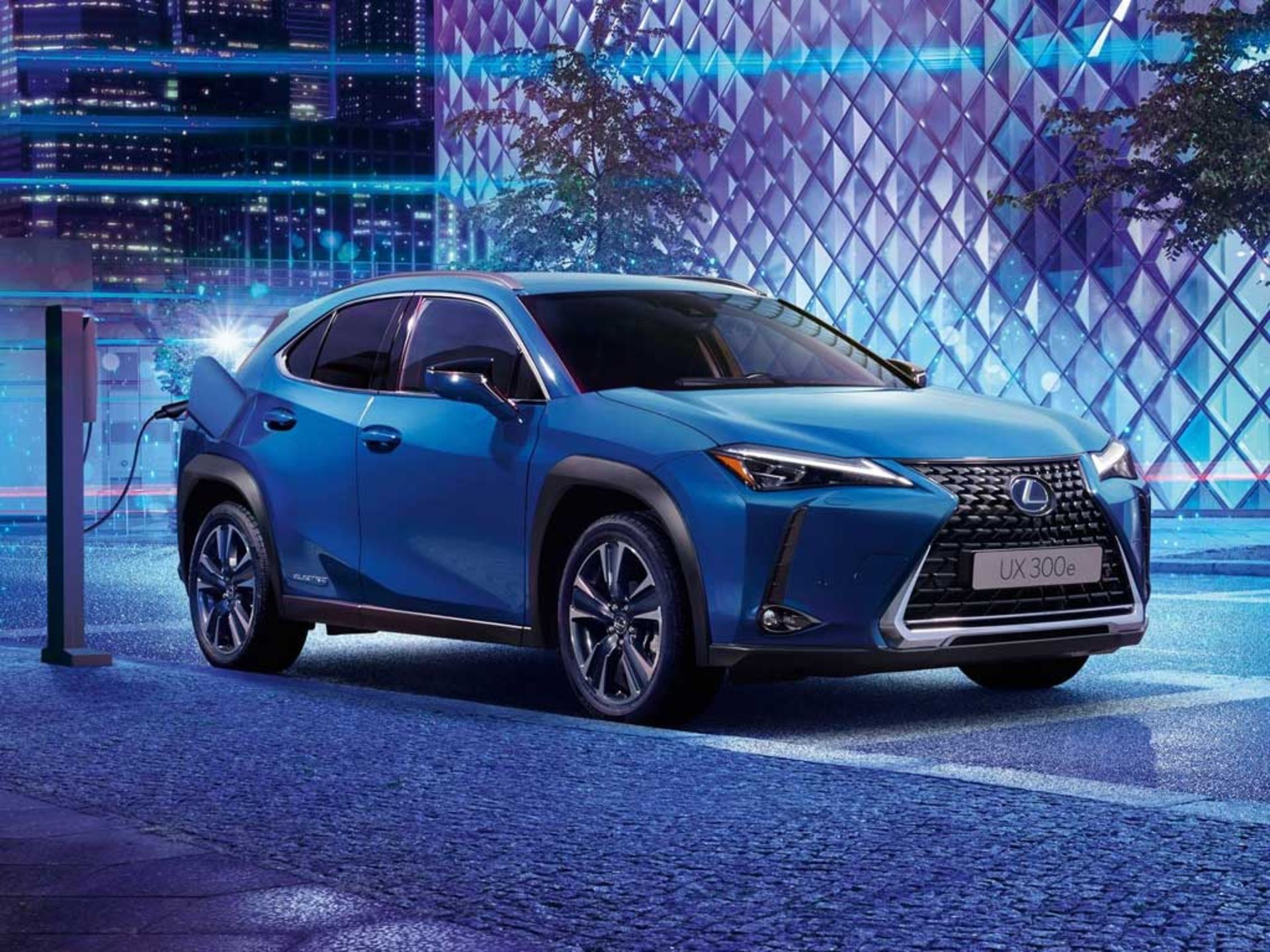 Lexus-UX_300e-2021-1600-01