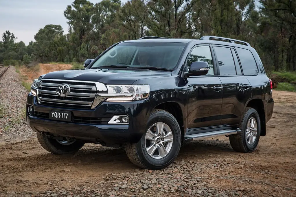 toyota-landcruiser-200-series-3468