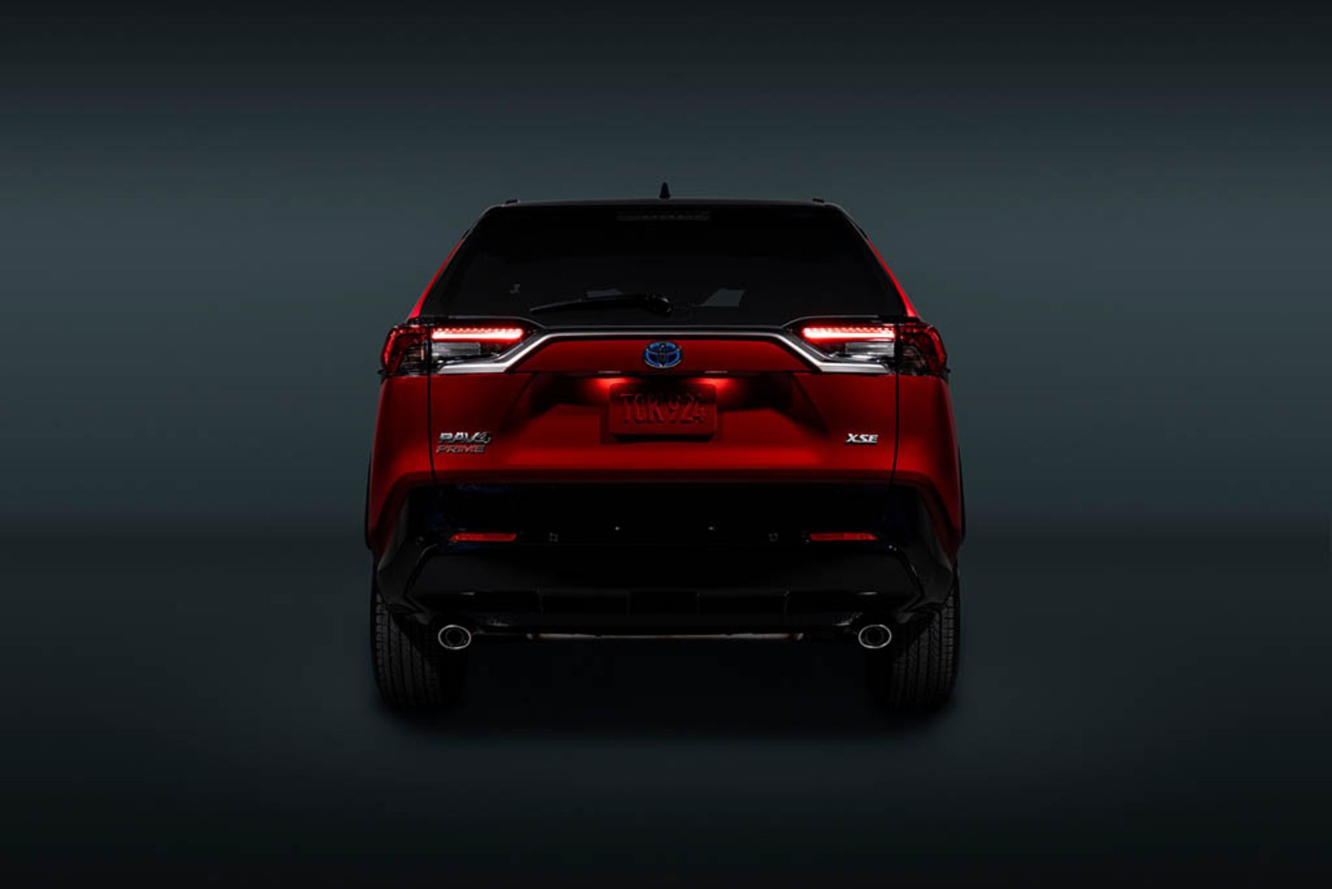 2021-Toyota-RAV4-Prime-12