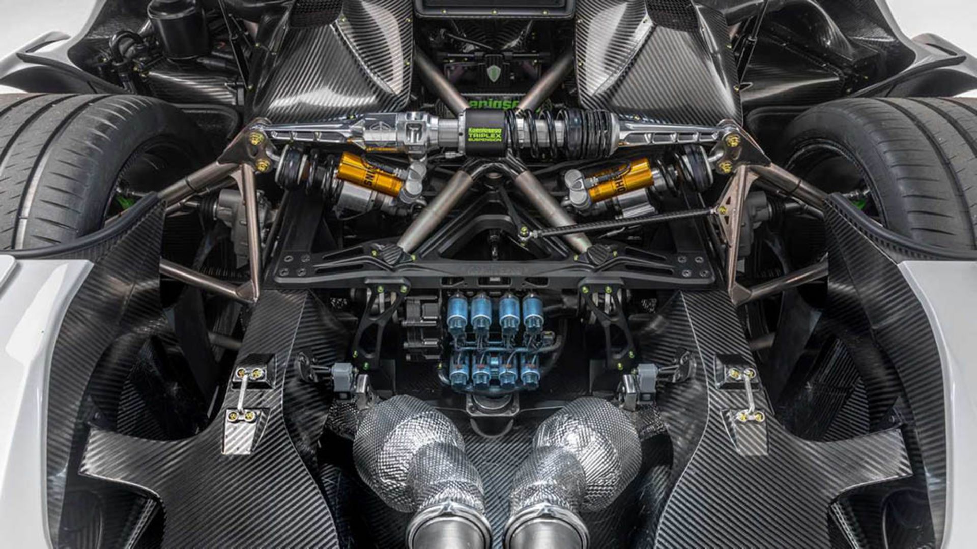 koenigsegg-jesko engine
