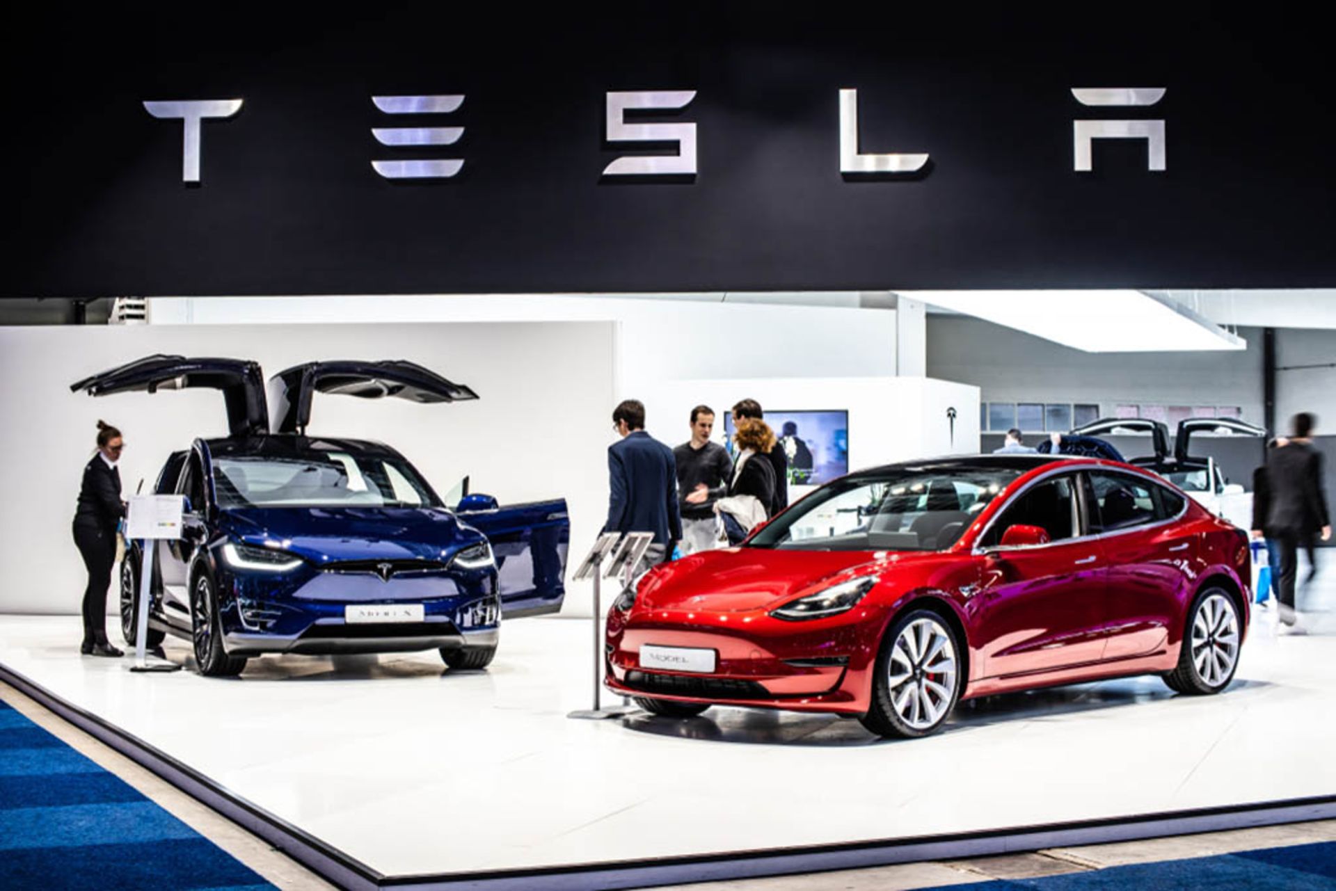 tesla dealership