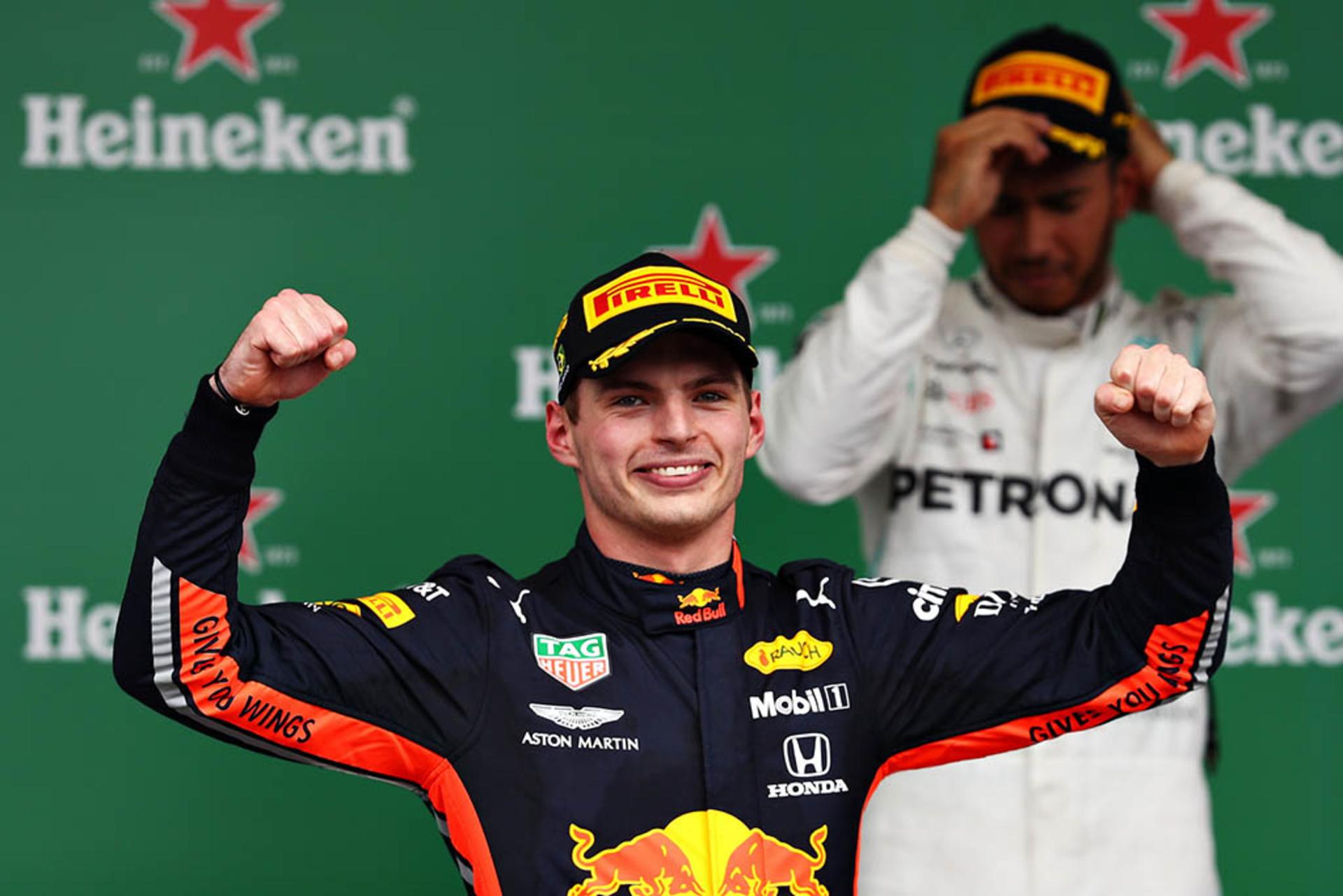 verstappen-extends-red-bull-contract-2023-3