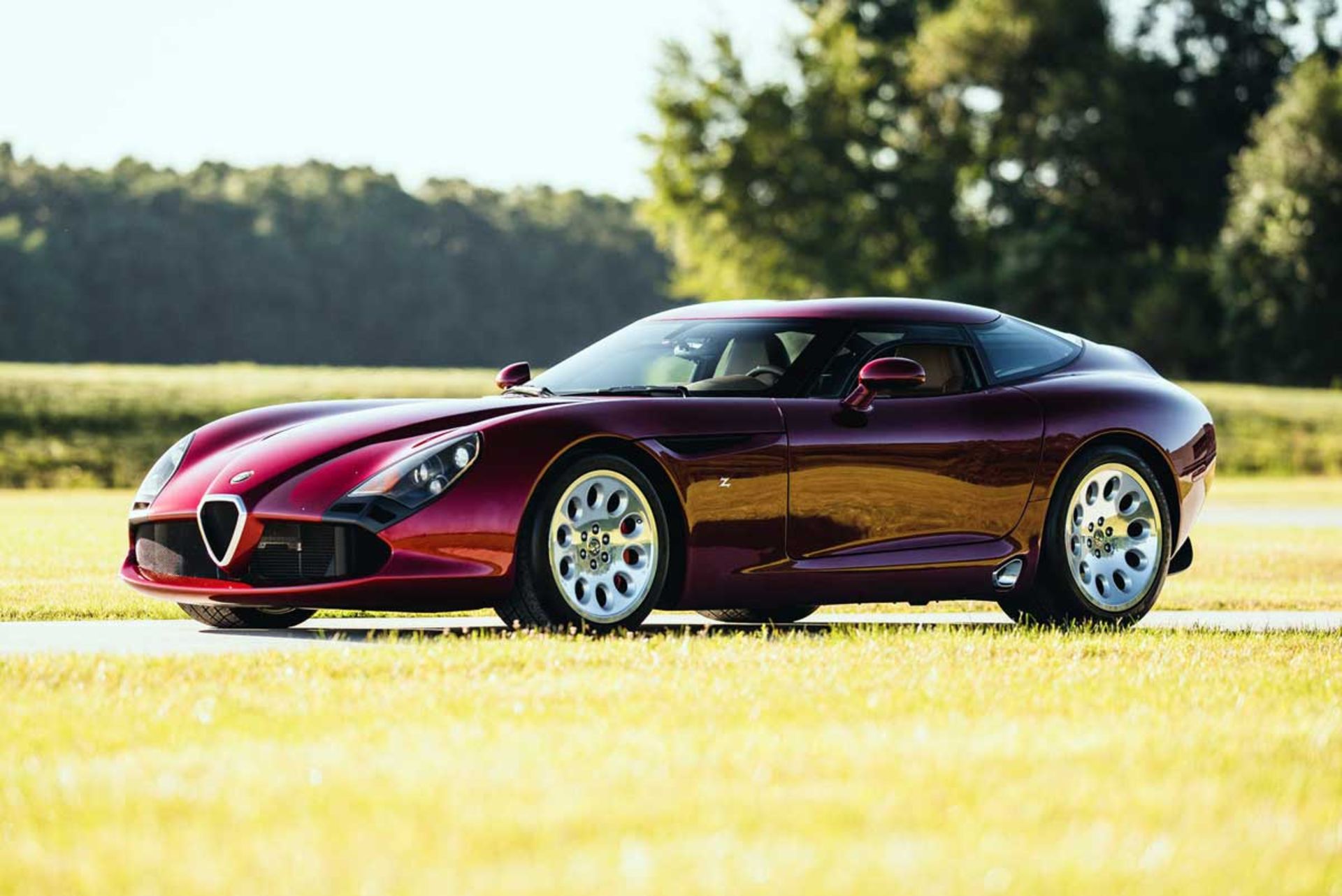 Alfa-Romeo-TZ3-Stradale-1