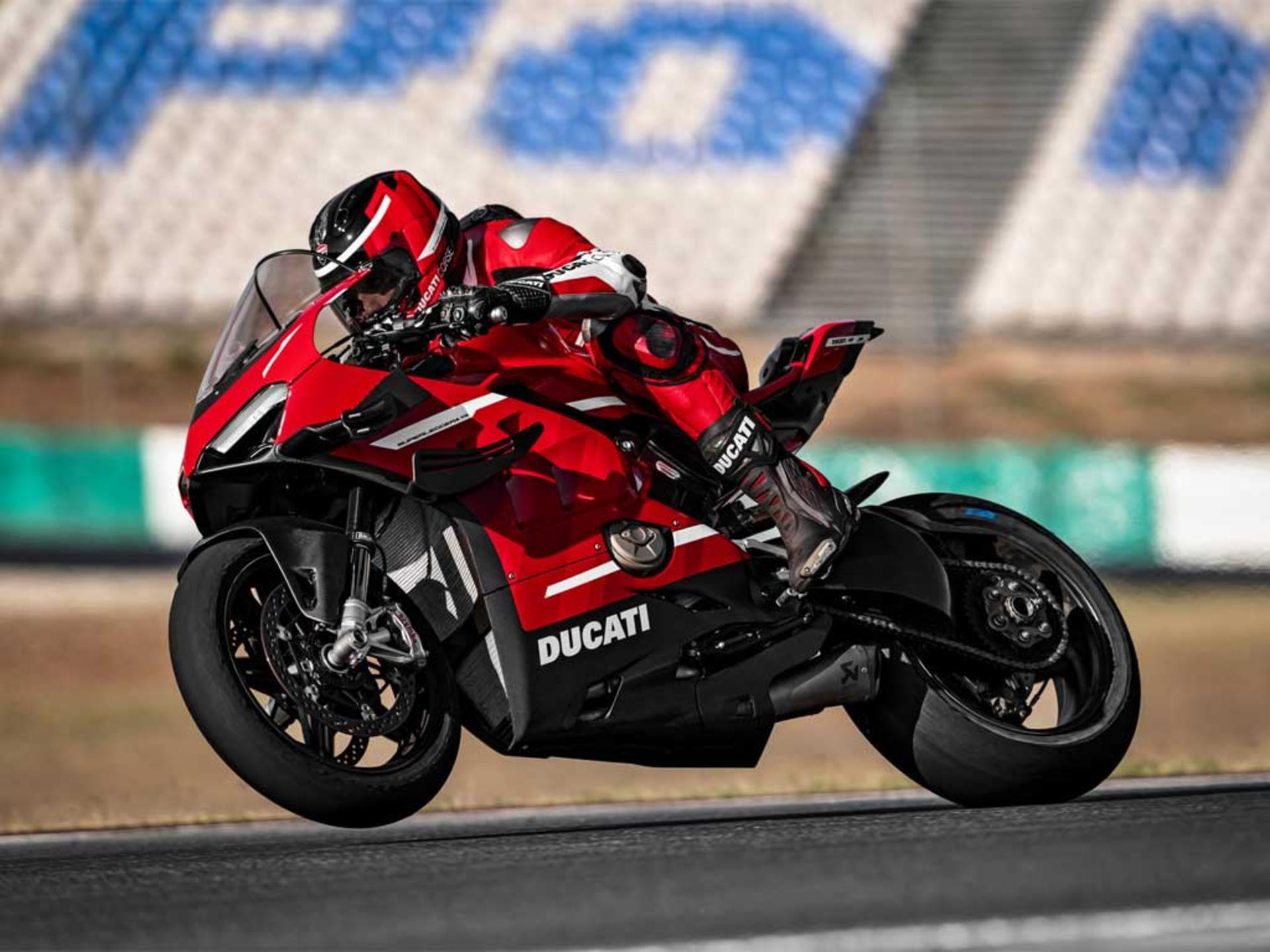 Ducati-Superleggera-V4-1