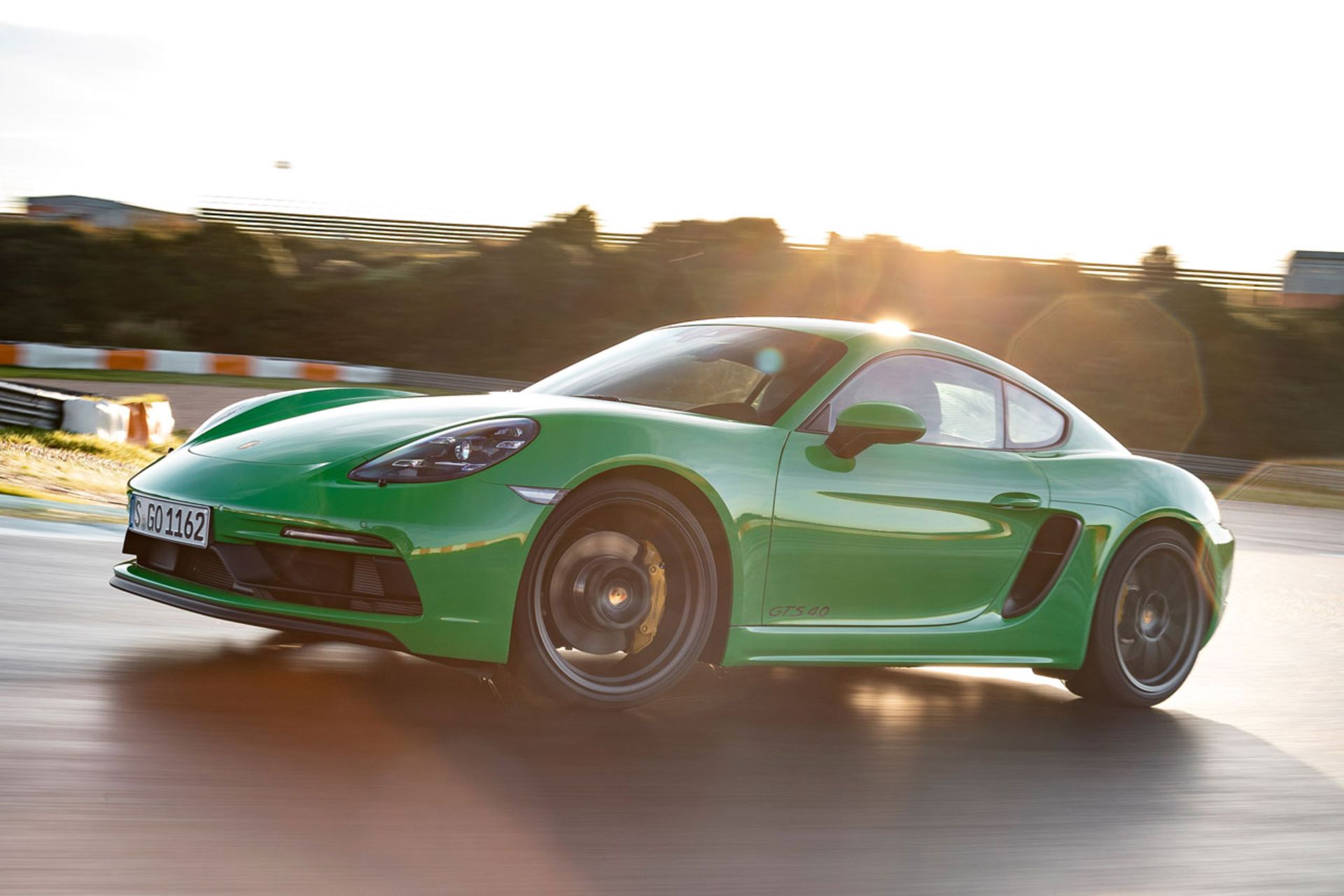 Porsche-718-Cayman-GTS