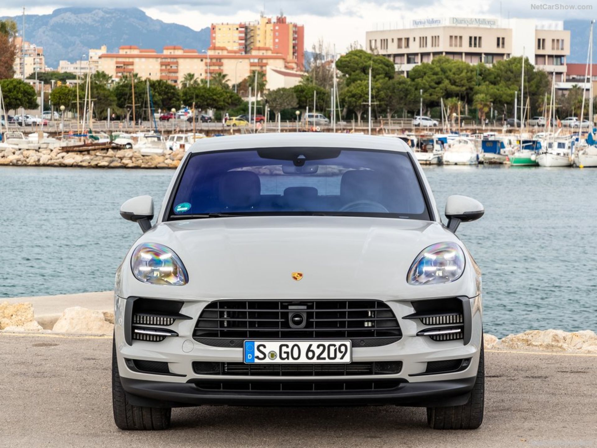 Porsche-Macan_S-2019-1024-8b