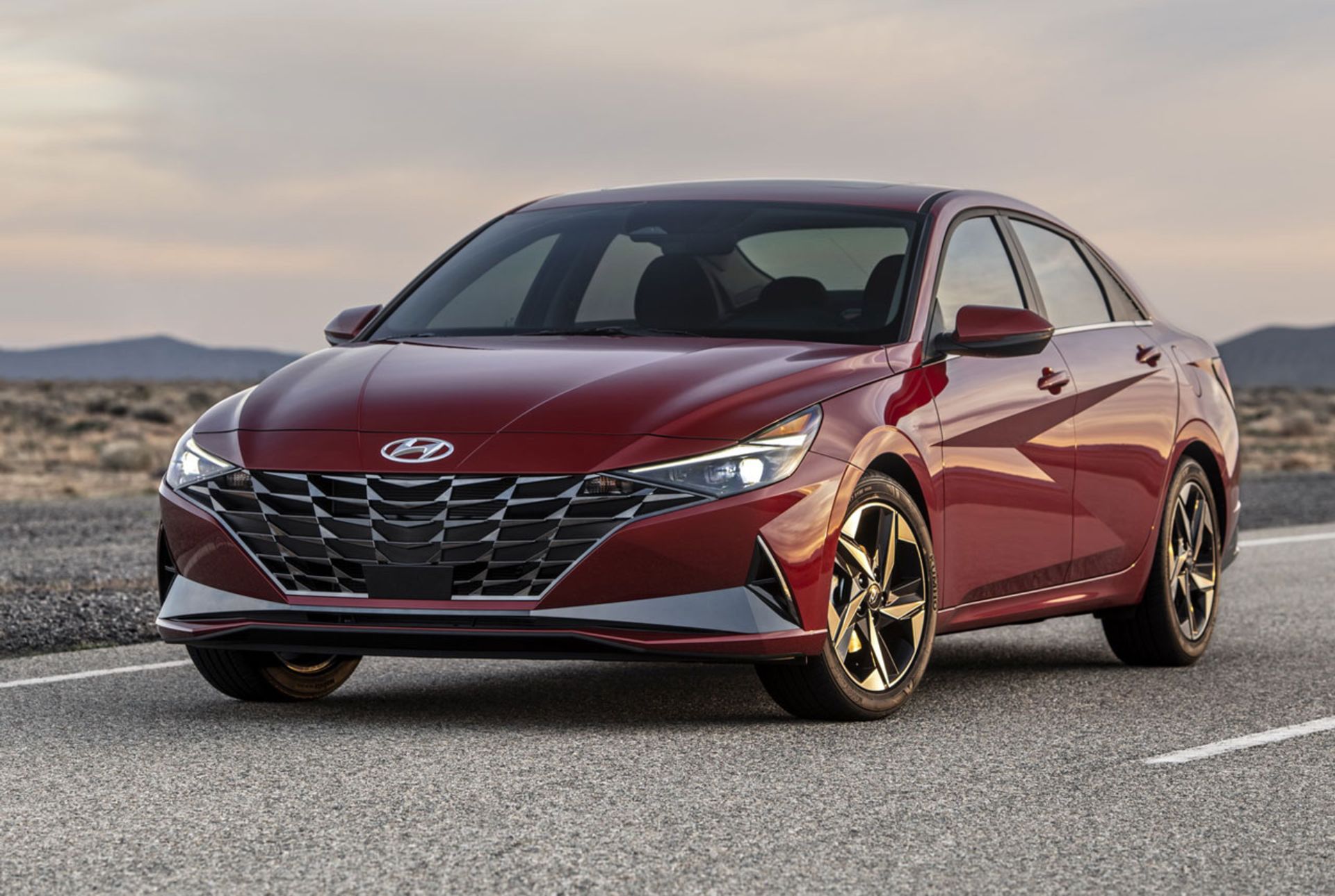 2021-Hyundai-Elantra-60