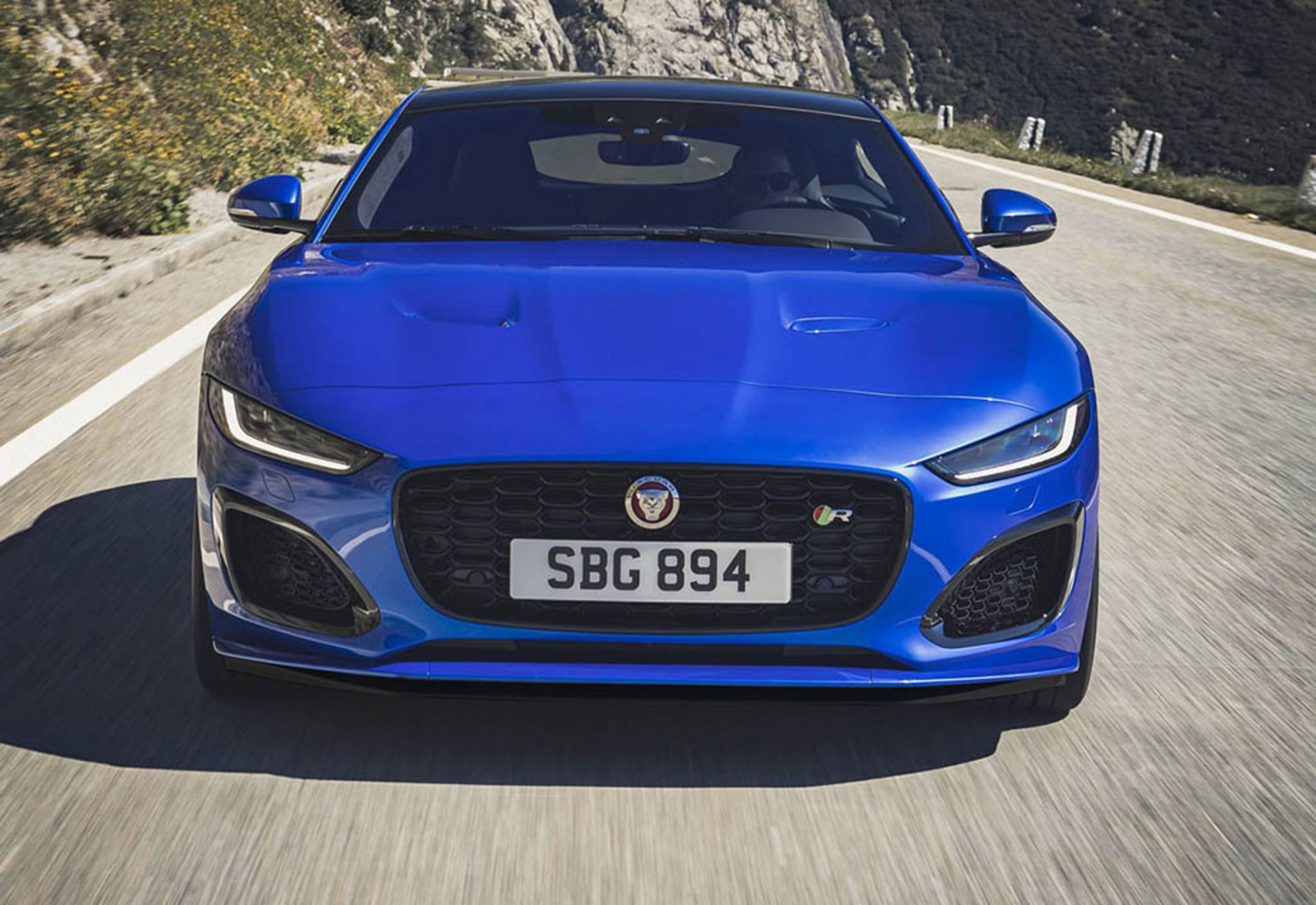2021-Jaguar-F-Type-Facelift-30