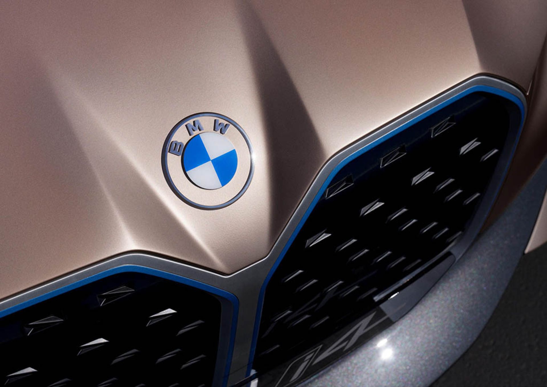 BMW's Logo 4