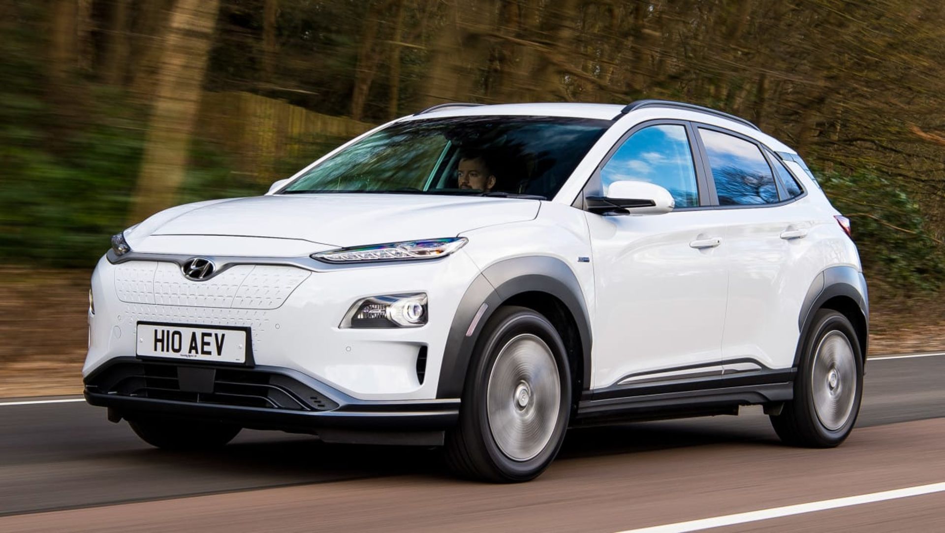 Hyundai Kona Electric UK 2020-8