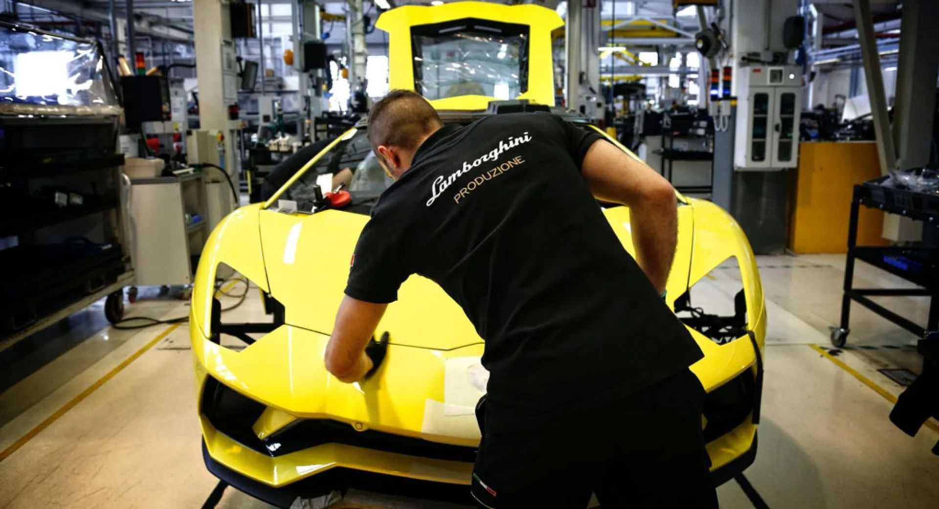 Lamborghini-plant-SantAgata-Bolognese-4