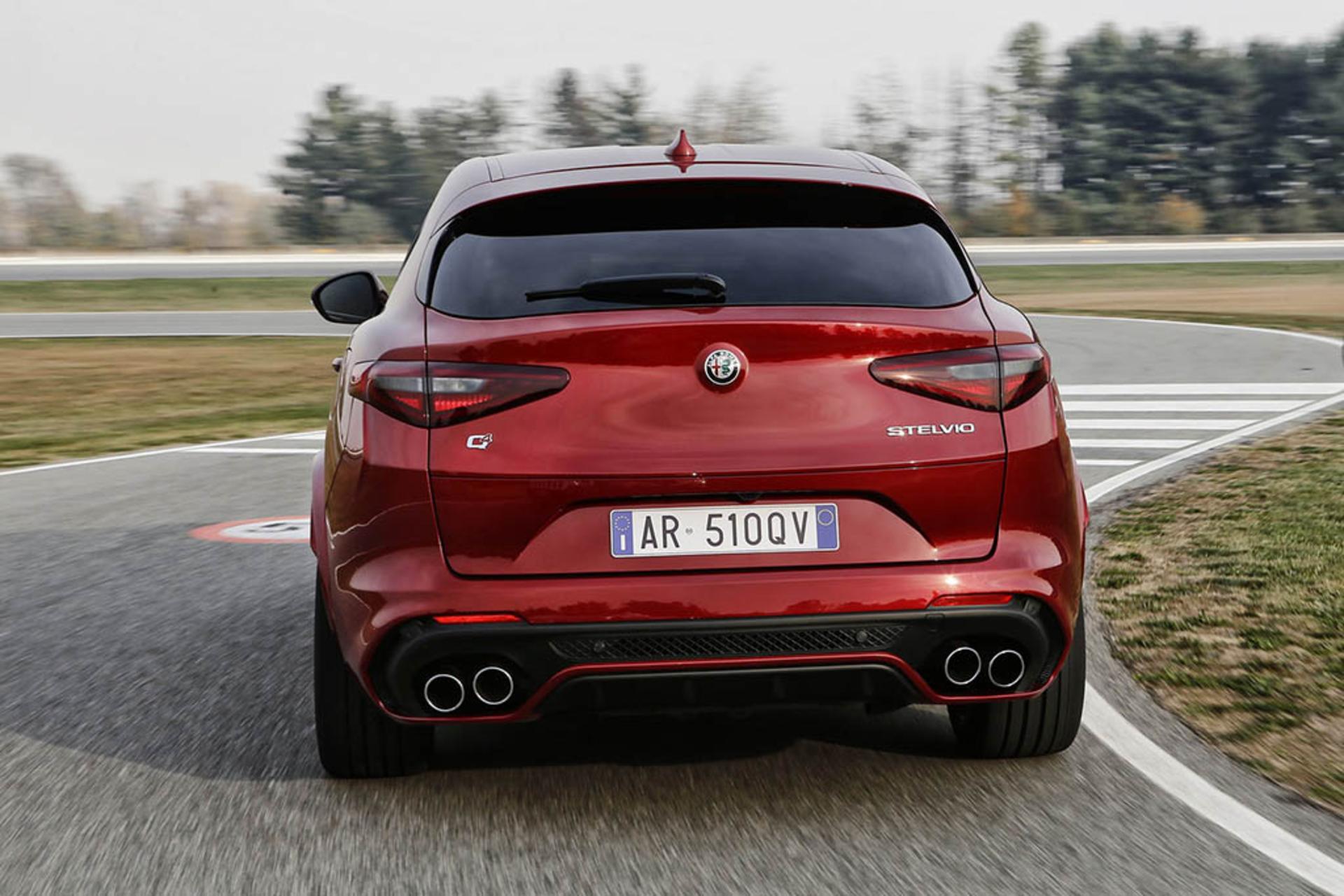 alfa-romeo-stelvio-quadrifoglio-3