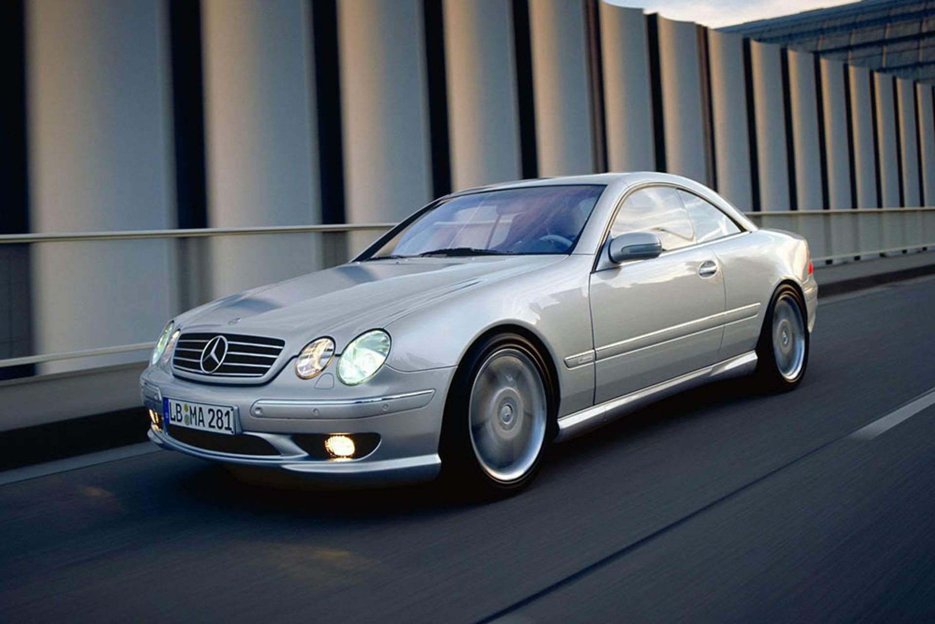 2000-Mercedes-Benz-CL-55-AMG-F1-Limited-Edition-5