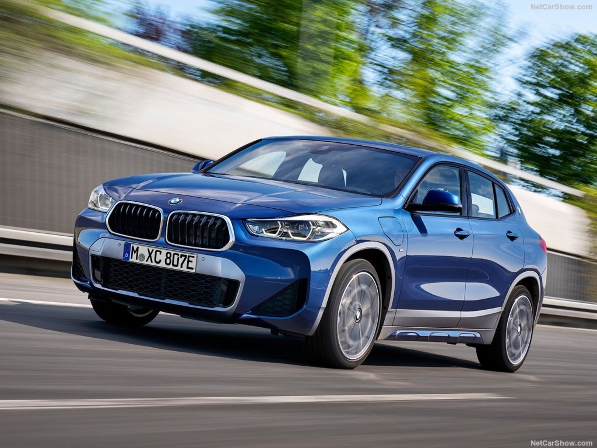 BMW-X2_xDrive25e-2020-1024-0a