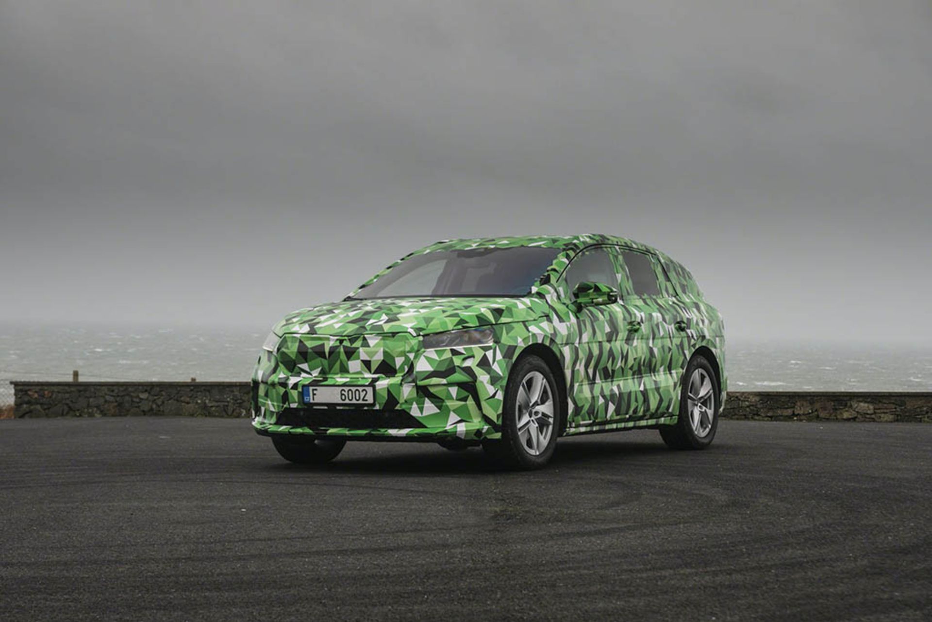 Skoda-Enyak-iV-test-prototype-10