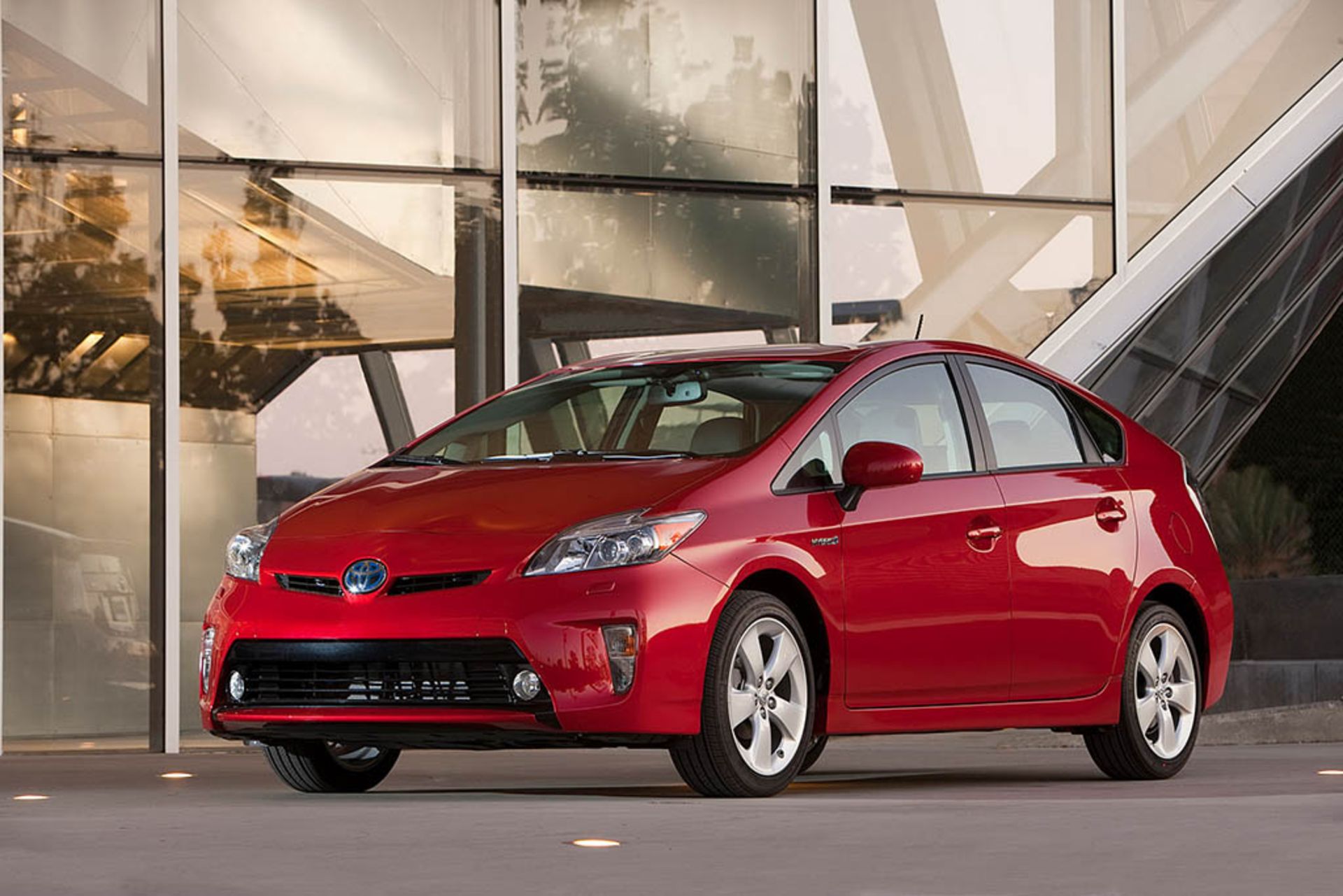 2012-toyota-prius-1