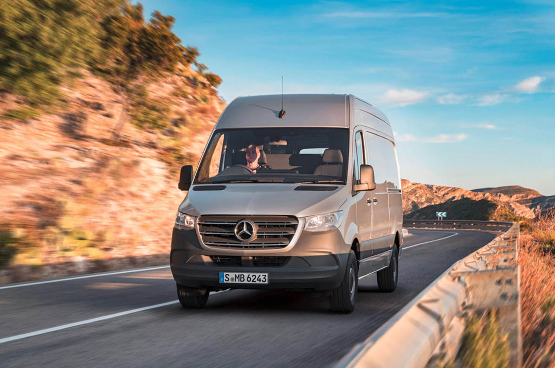 2020 Mercedes Cargo Sprinter 1