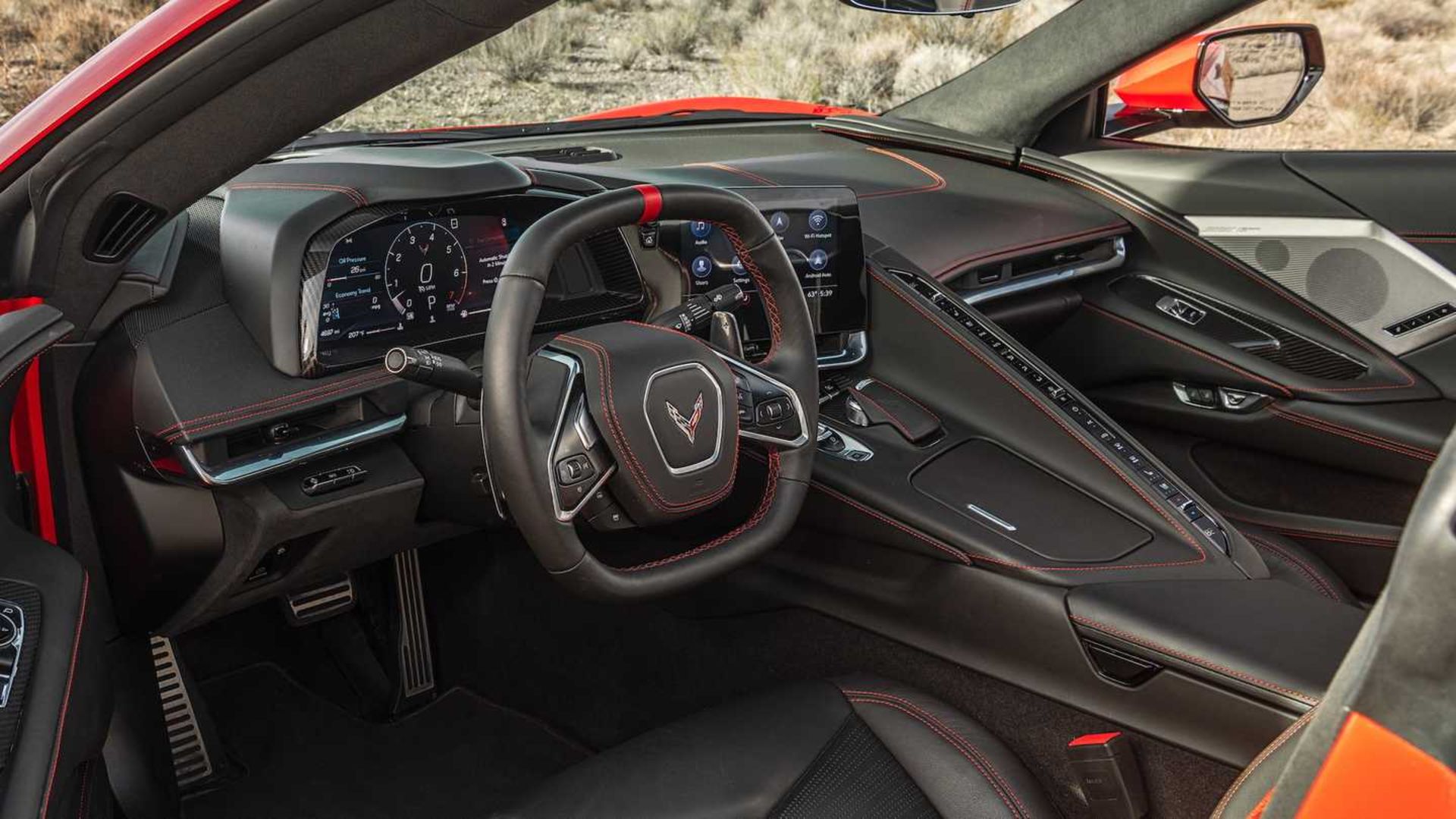 2020-chevrolet-corvette-interior